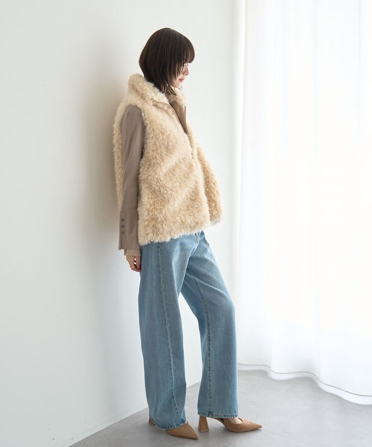 YECCA VECCA「カーリーファーZIPジレ」|ベスト・ジレ|