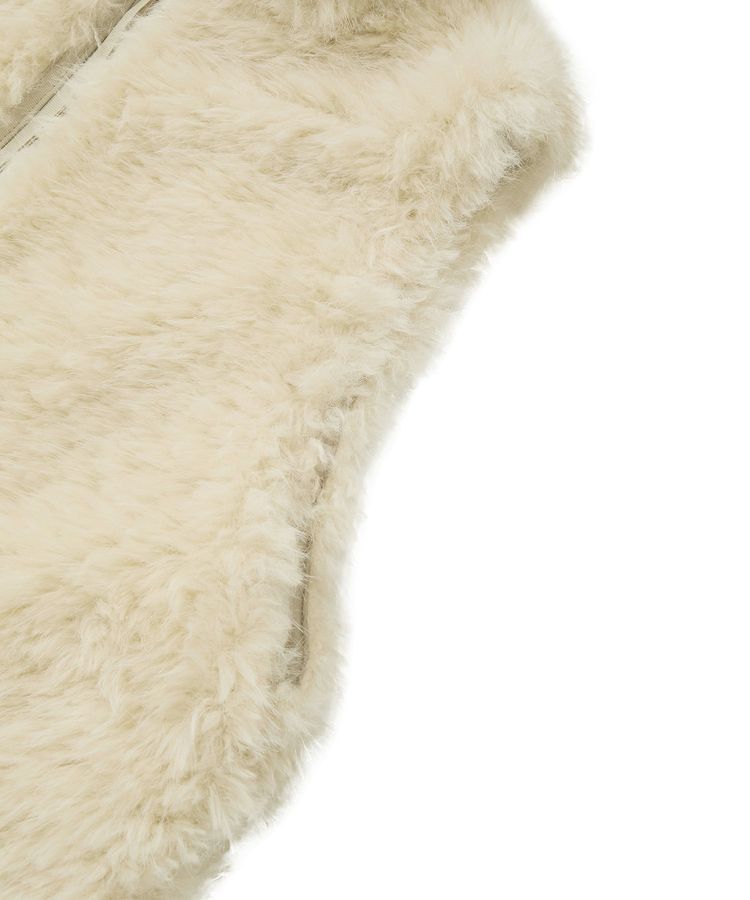 YECCA VECCA「カーリーファーZIPジレ」|ベスト・ジレ|