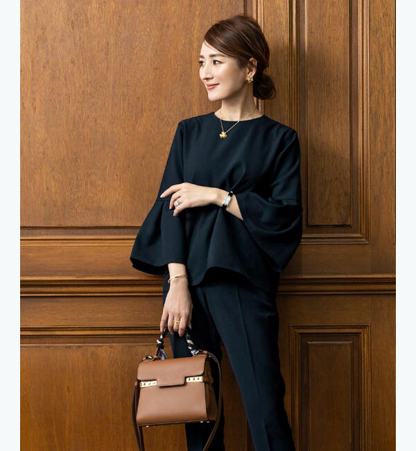 ur's「【星玲奈さんコラボアイテム】タックフレアスリーブトップス」|シャツ・ブラウス|