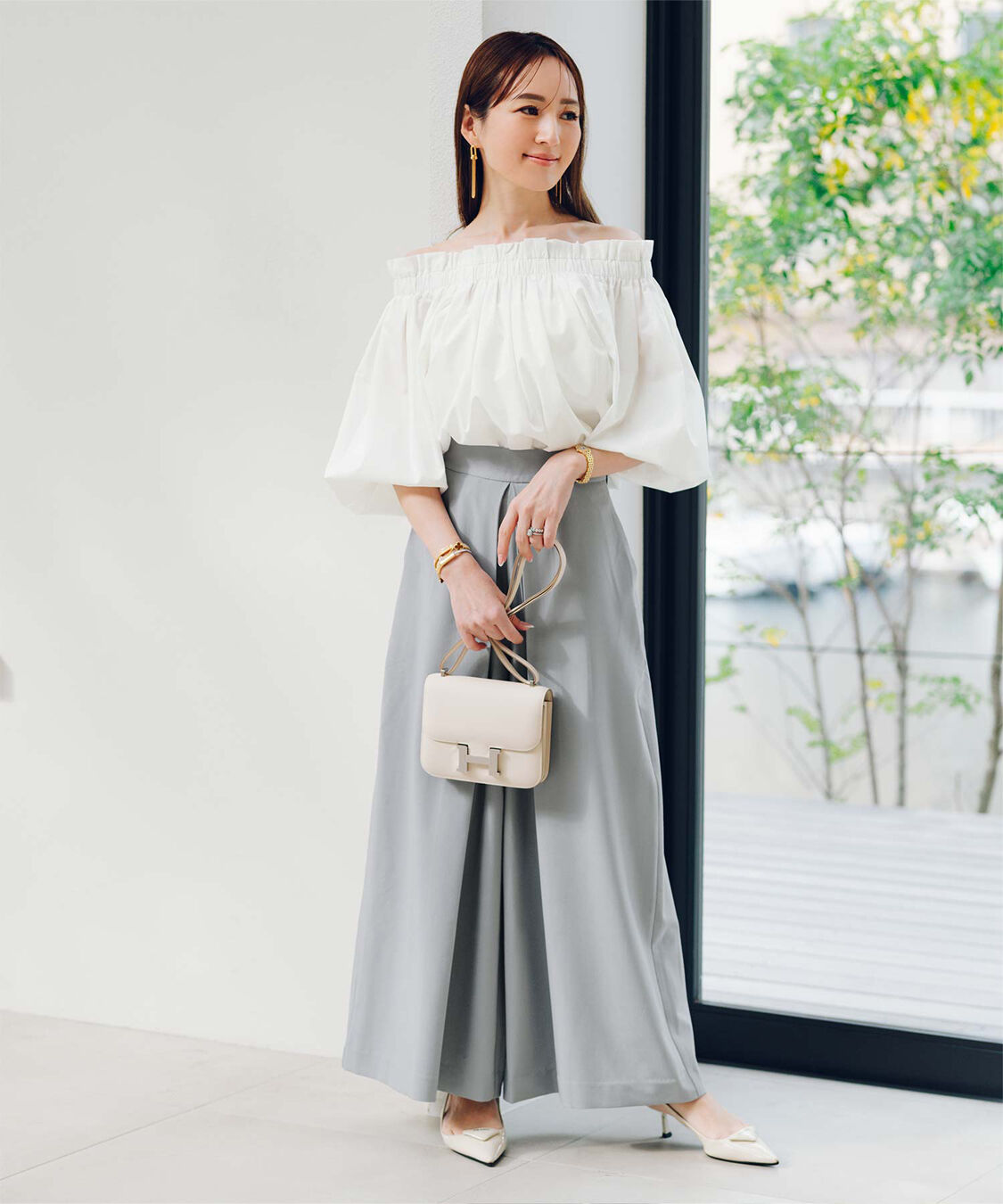 ur's「【星玲奈さんコラボアイテム】フロントタックハイウエストワイドパンツ」|スラックス|