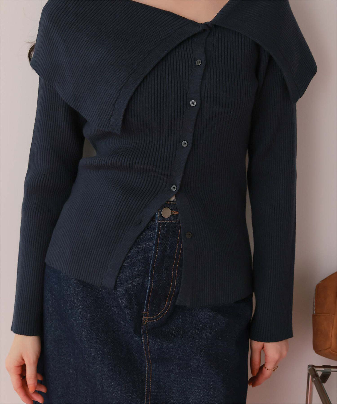 titivate「アシンメトリーオフショルダーニットトップス」|ニット・セーター|