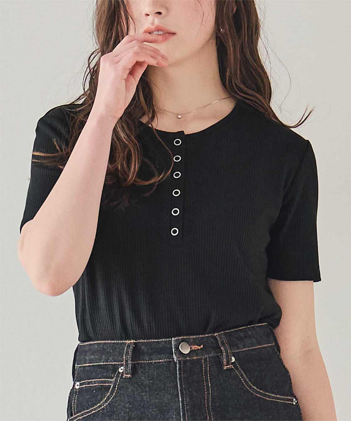 titivate「機能性リブカットソーヘンリーネックトップス」|Tシャツ・カットソー|ブラック