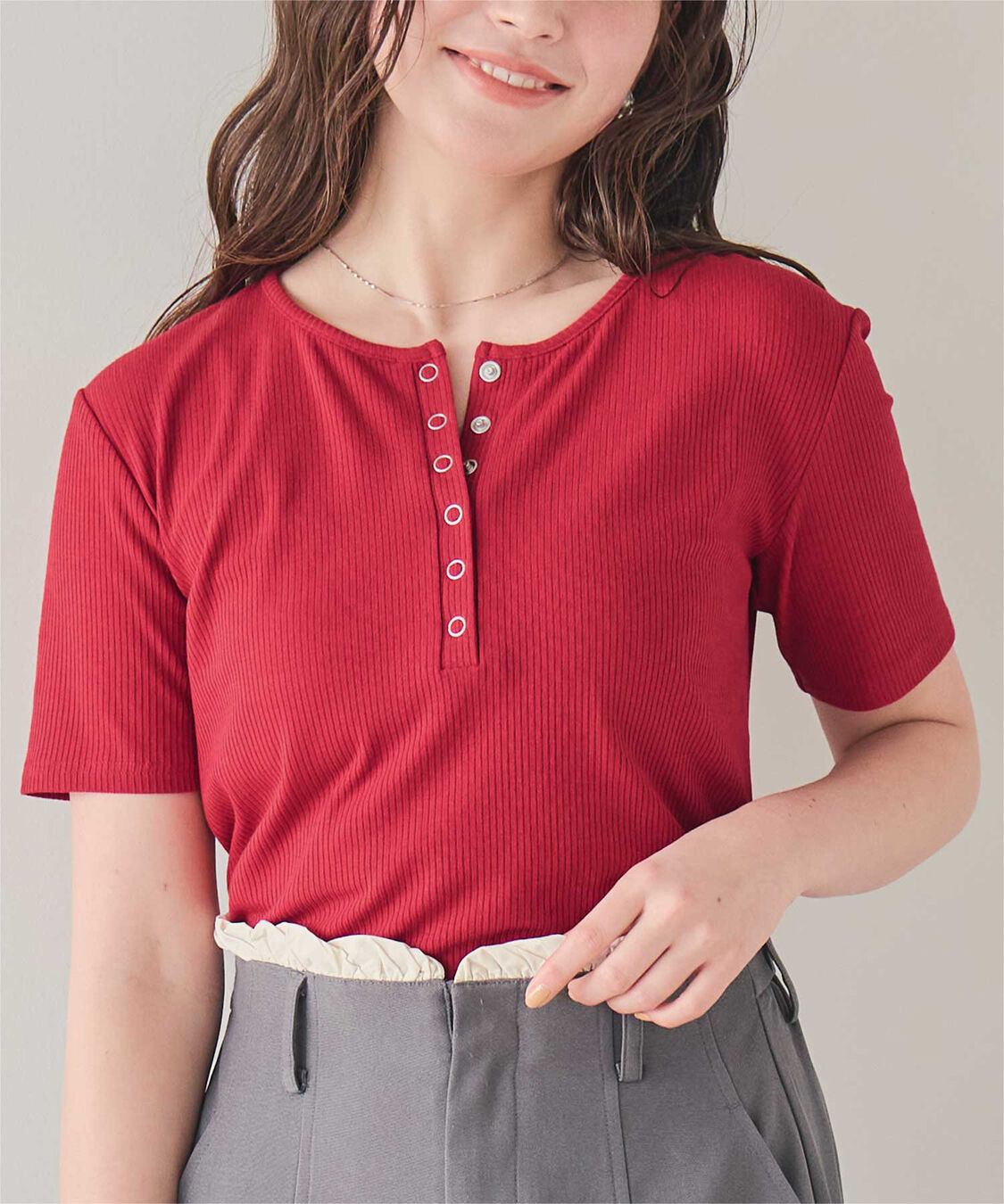 titivate「機能性リブカットソーヘンリーネックトップス」|Tシャツ・カットソー|レッド