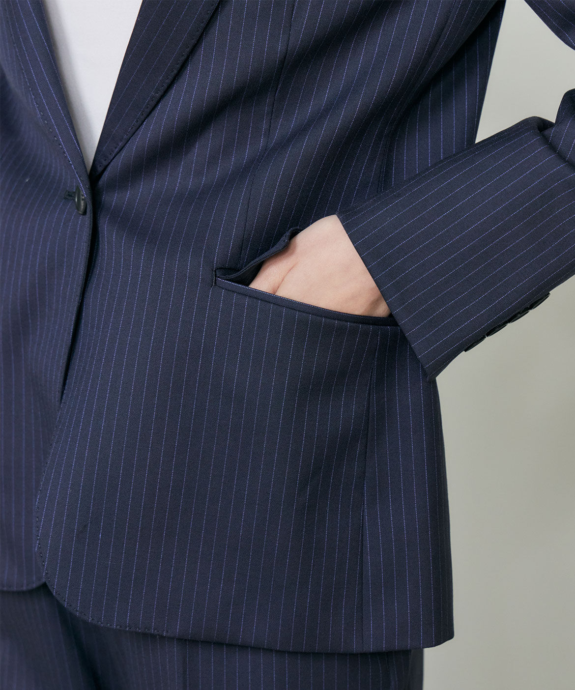INED「《大きいサイズ》シルクウールストライプシングルジャケット」|テーラードジャケット|