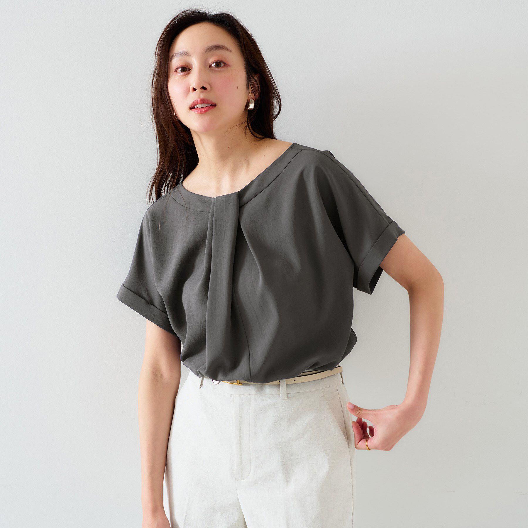 UNTITLED「【セットアップ可/接触冷感/イージーケア】リラクミスト　2WAYブラウス」|シャツ・ブラウス|