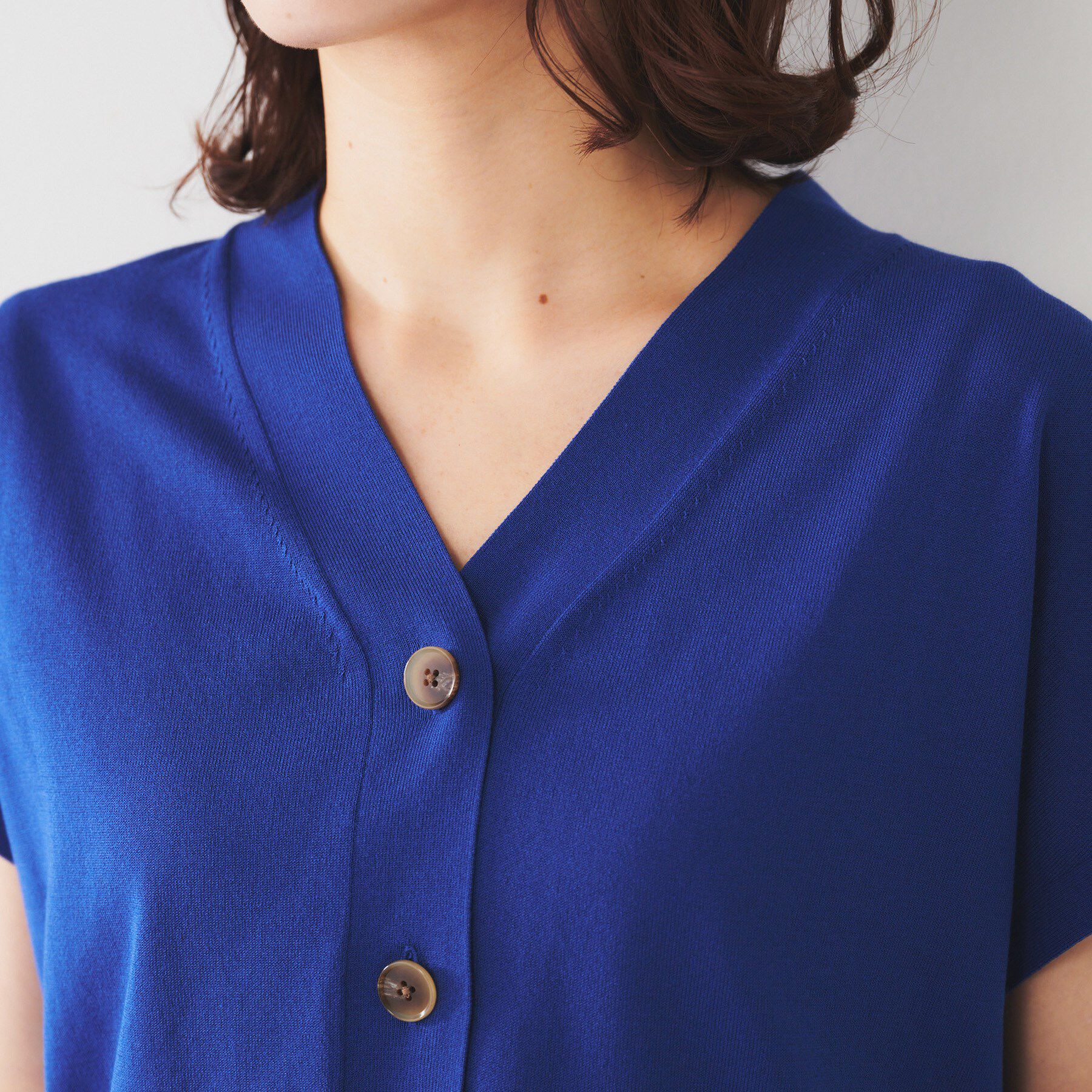 UNTITLED「【体型カバー/ジレ風/前開き】Vネックニット」|ニット・セーター|