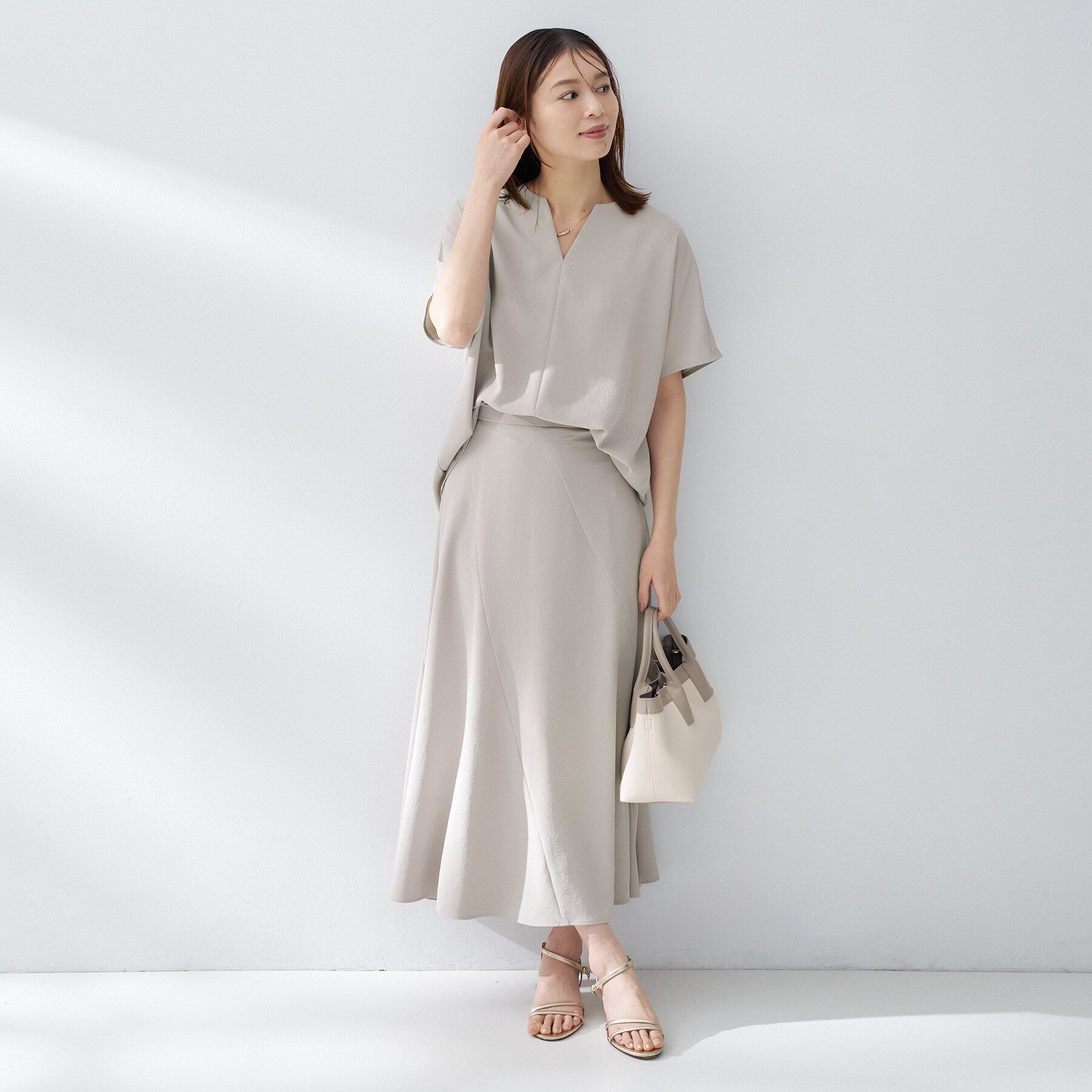 UNTITLED「【夏の名品セットアップが今年も登場！/はっ水/遮熱】リラクミスト フレアスカート」|スカート|