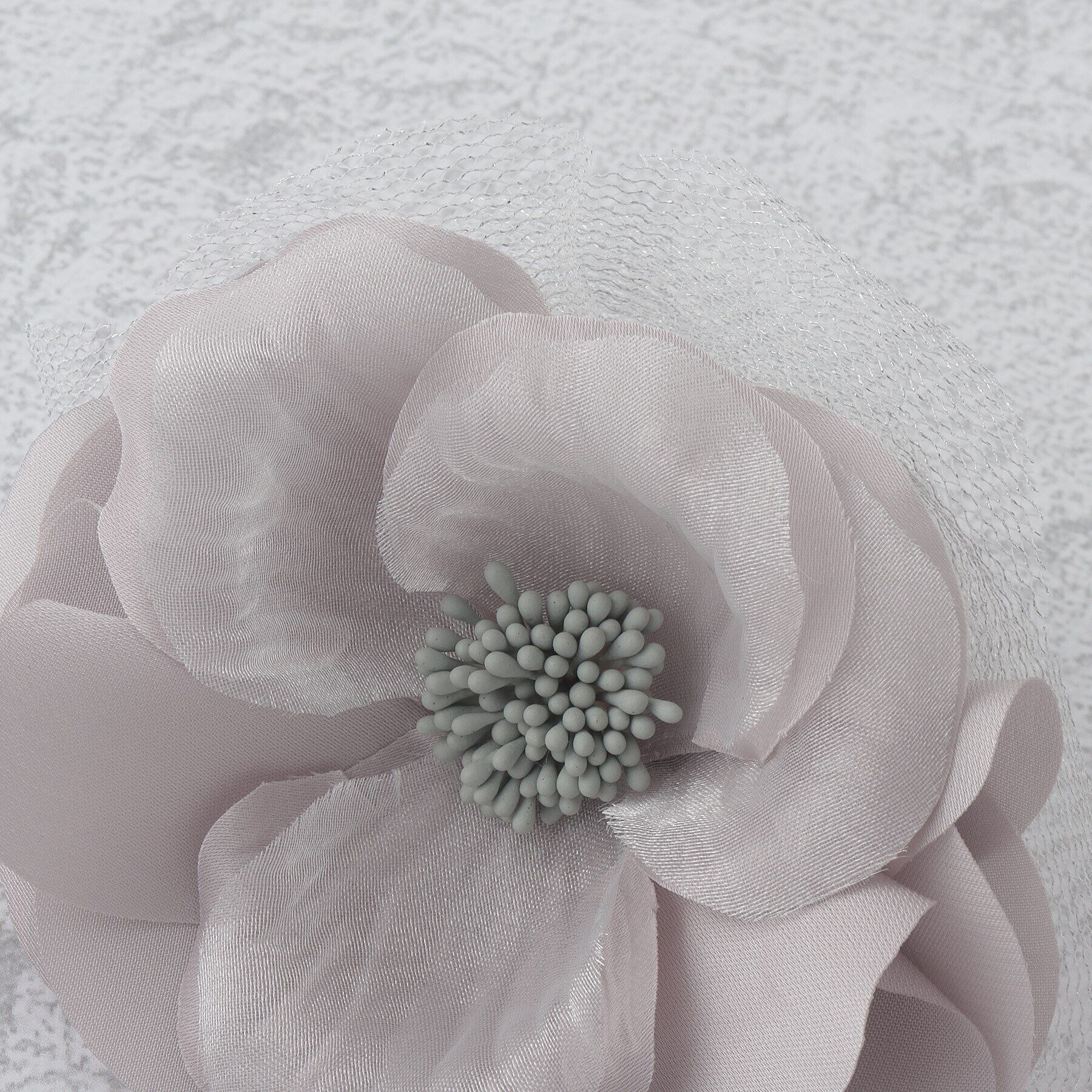 grove「【セレモニー対応】フラワーシフォンコサージュ」|ブローチ・コサージュ|