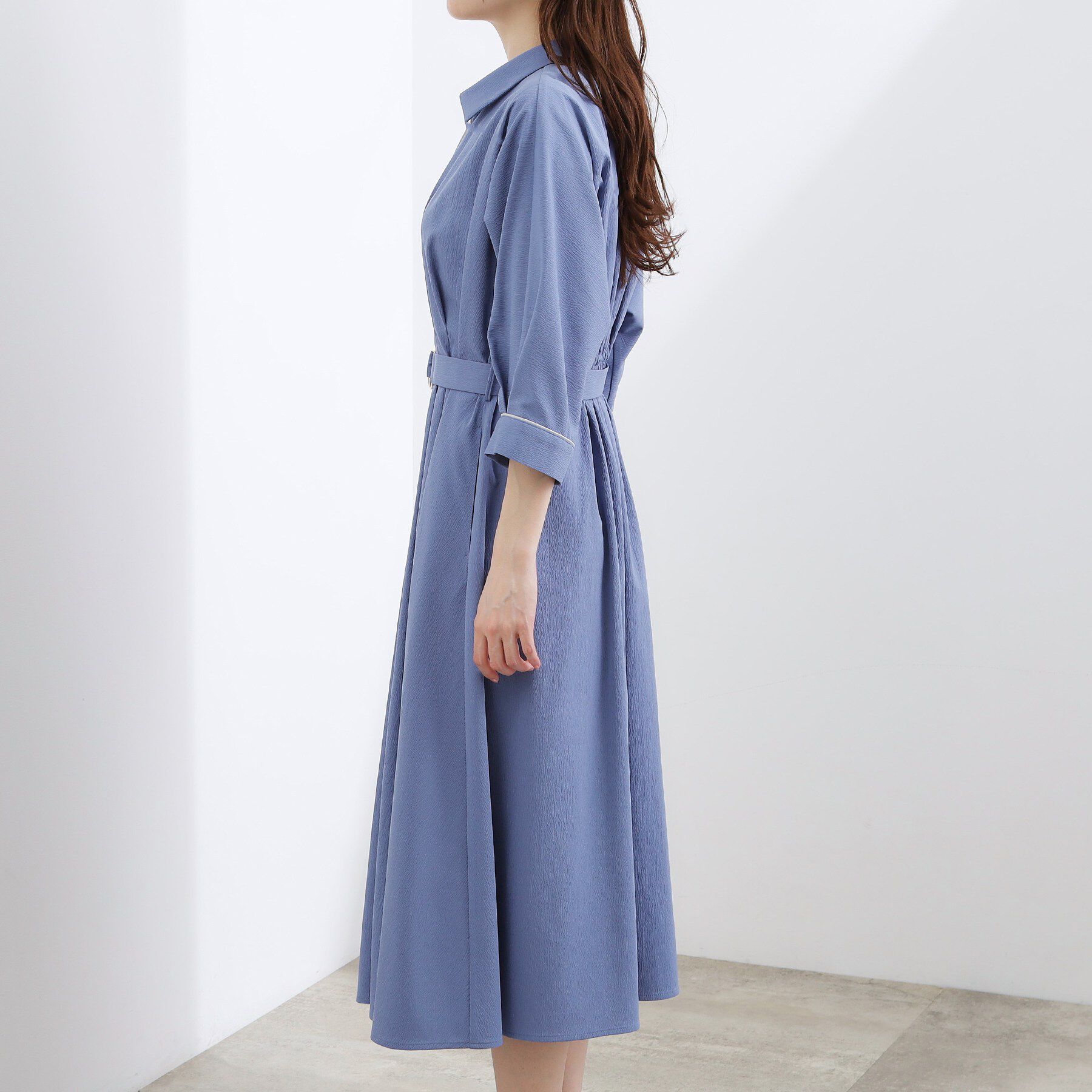 grove「【貴島明日香さん着用・美シルエット】ウエストタック配色ワンピース」|ワンピース|