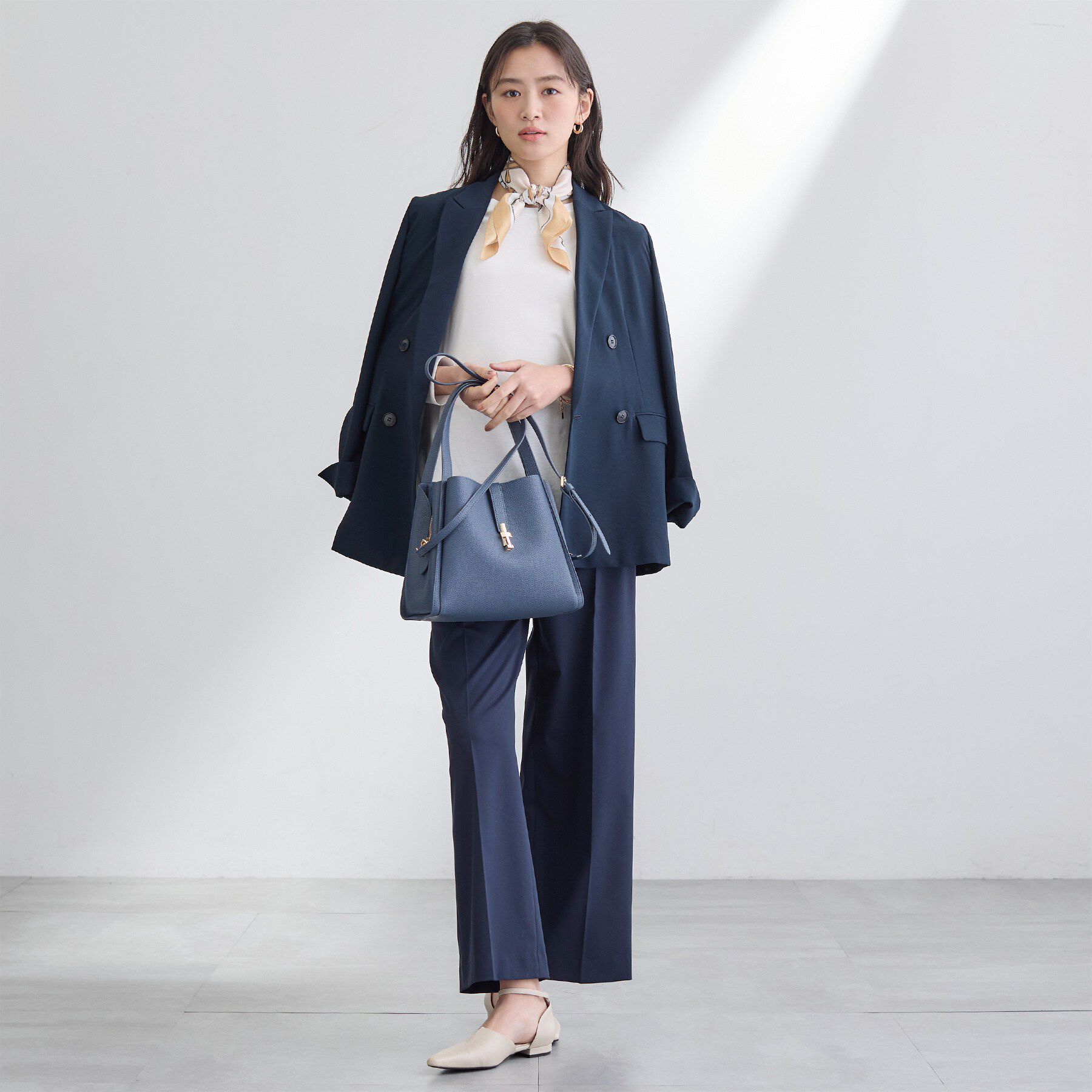 INDIVI「【洗える】きれいめラウンドテールロンT」|Tシャツ・カットソー|