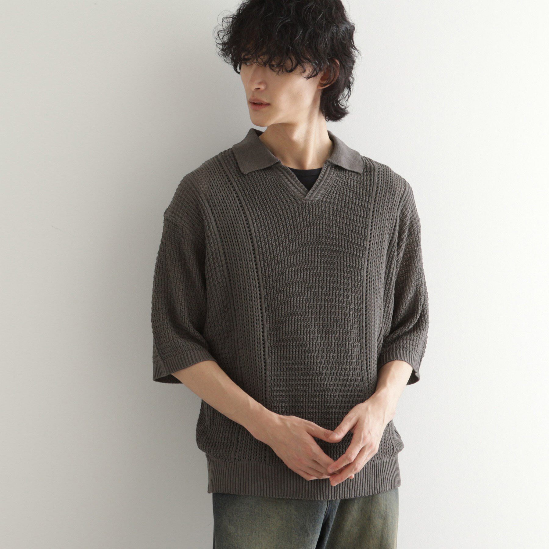 tk.TAKEO KIKUCHI「リネンライクニットポロシャツ」|ニット・セーター|チャコールグレー(0