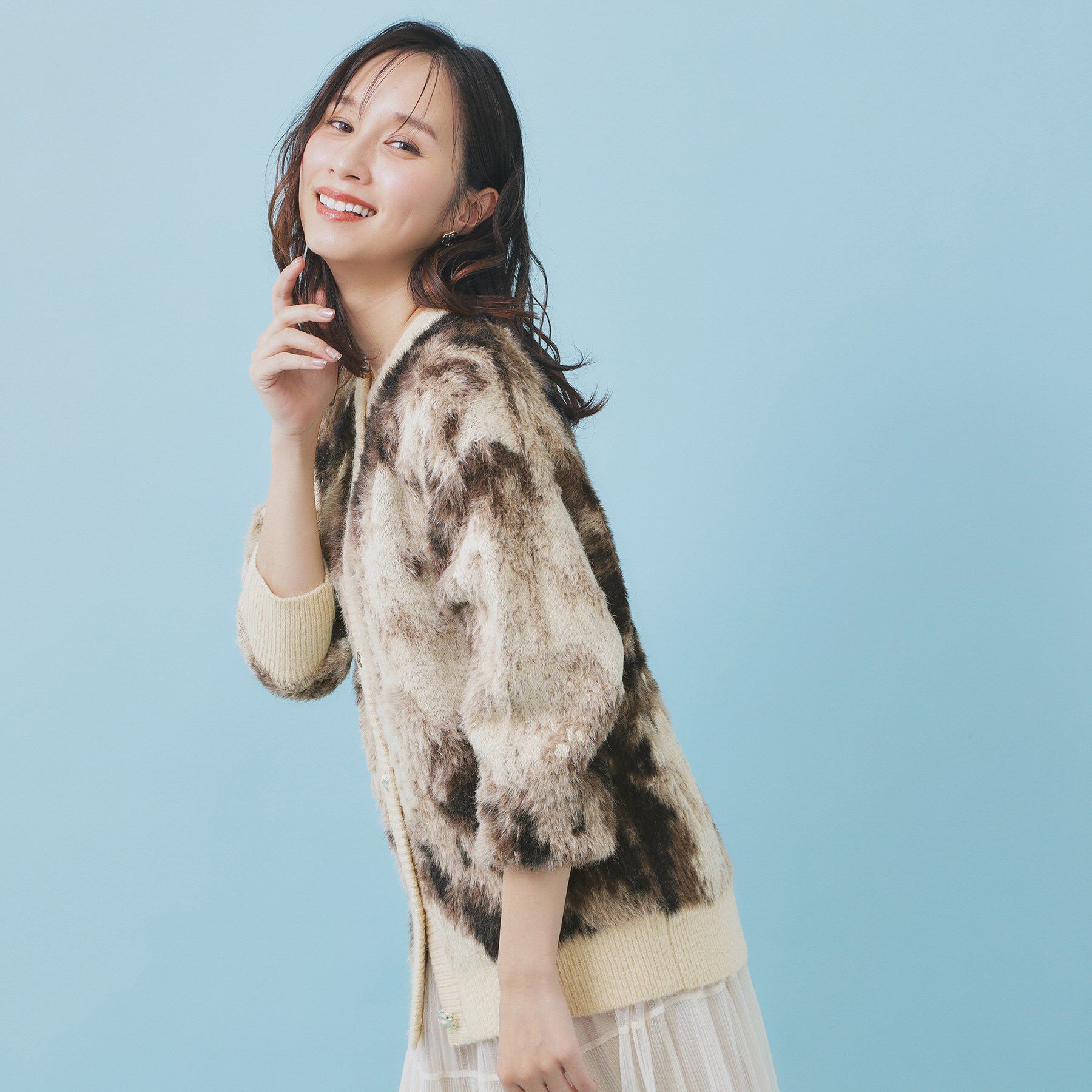 index「フェザー幾何ジャカードクルーミドルカーディガン【洗濯機OK】」|カーディガン|