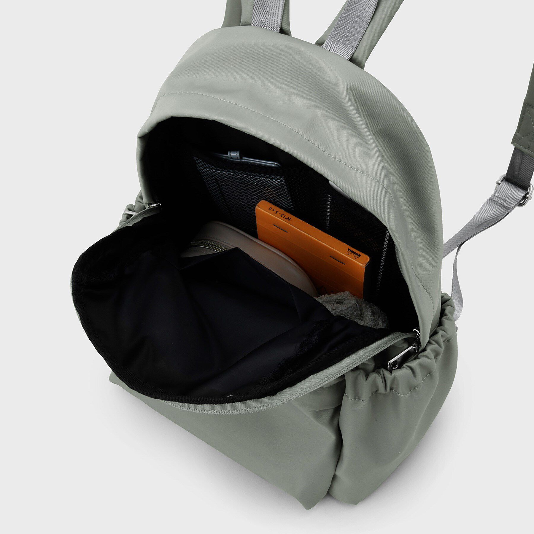 OPAQUE.CLIP「ナイロンコンパクトリュックサック」|リュック|