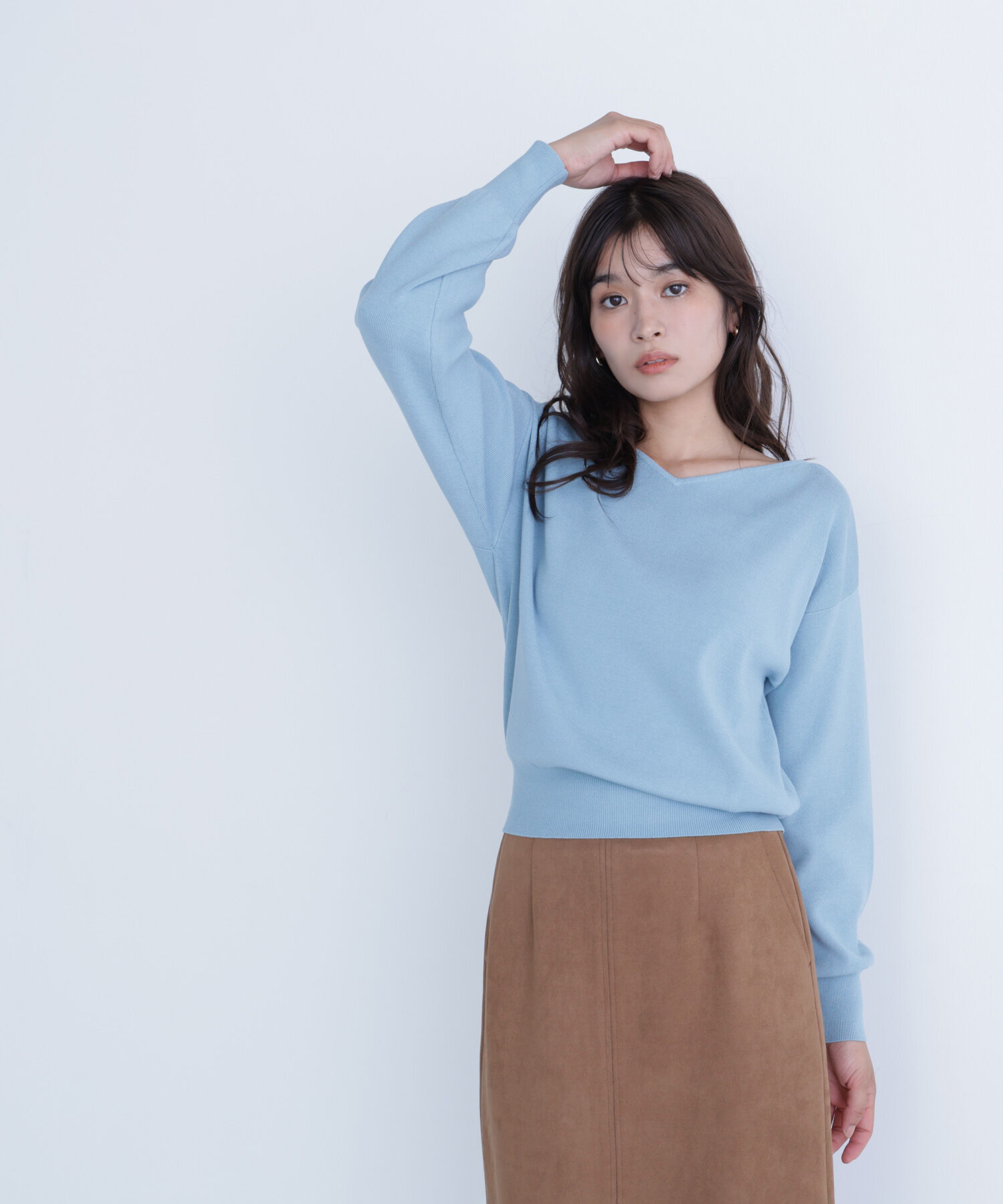  「総針ベーシックシリーズ ニュアンスVネックニット」|ニット・セーター|