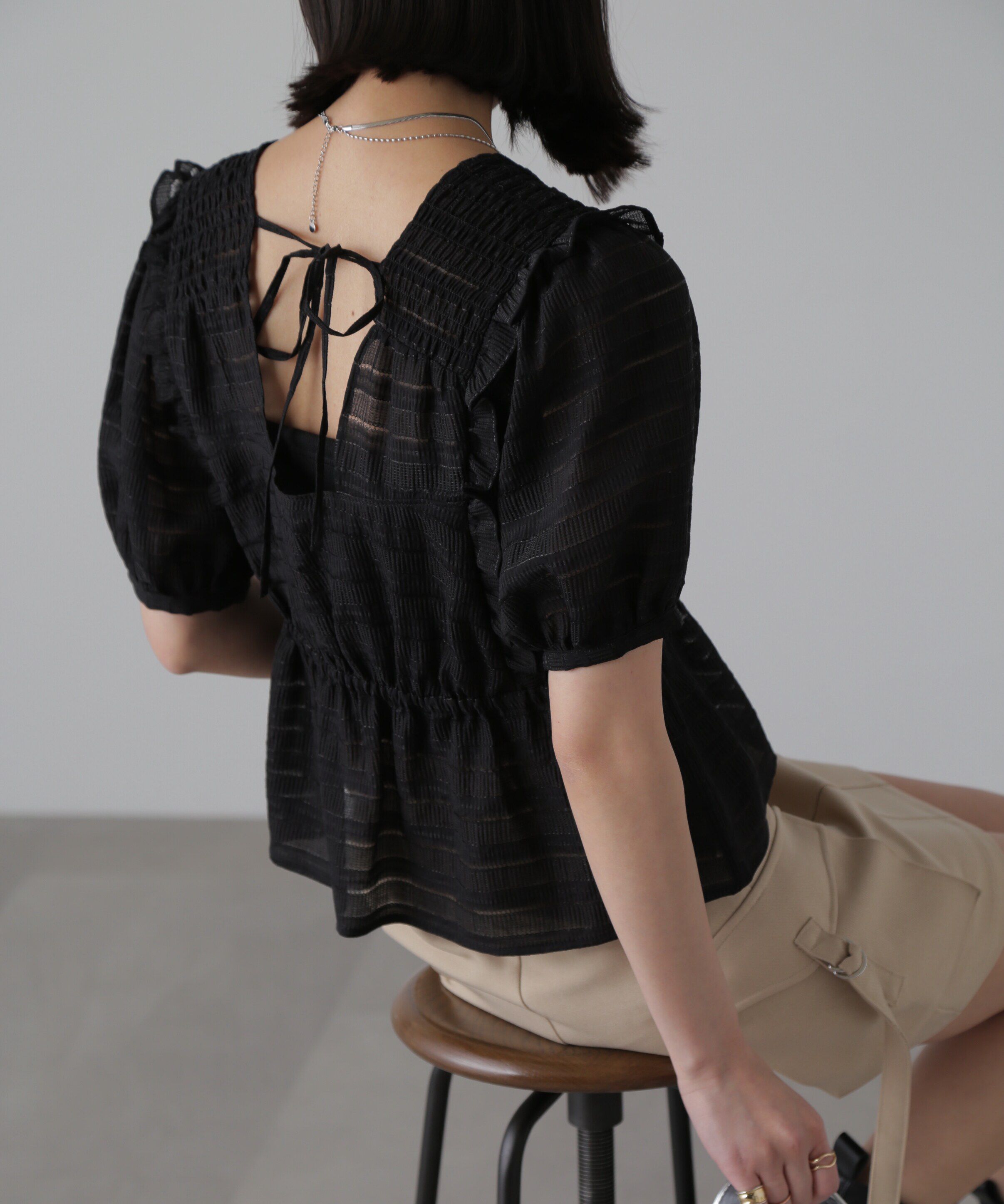  「肩フリルシャーリングペプラムブラウス」|シャツ・ブラウス|