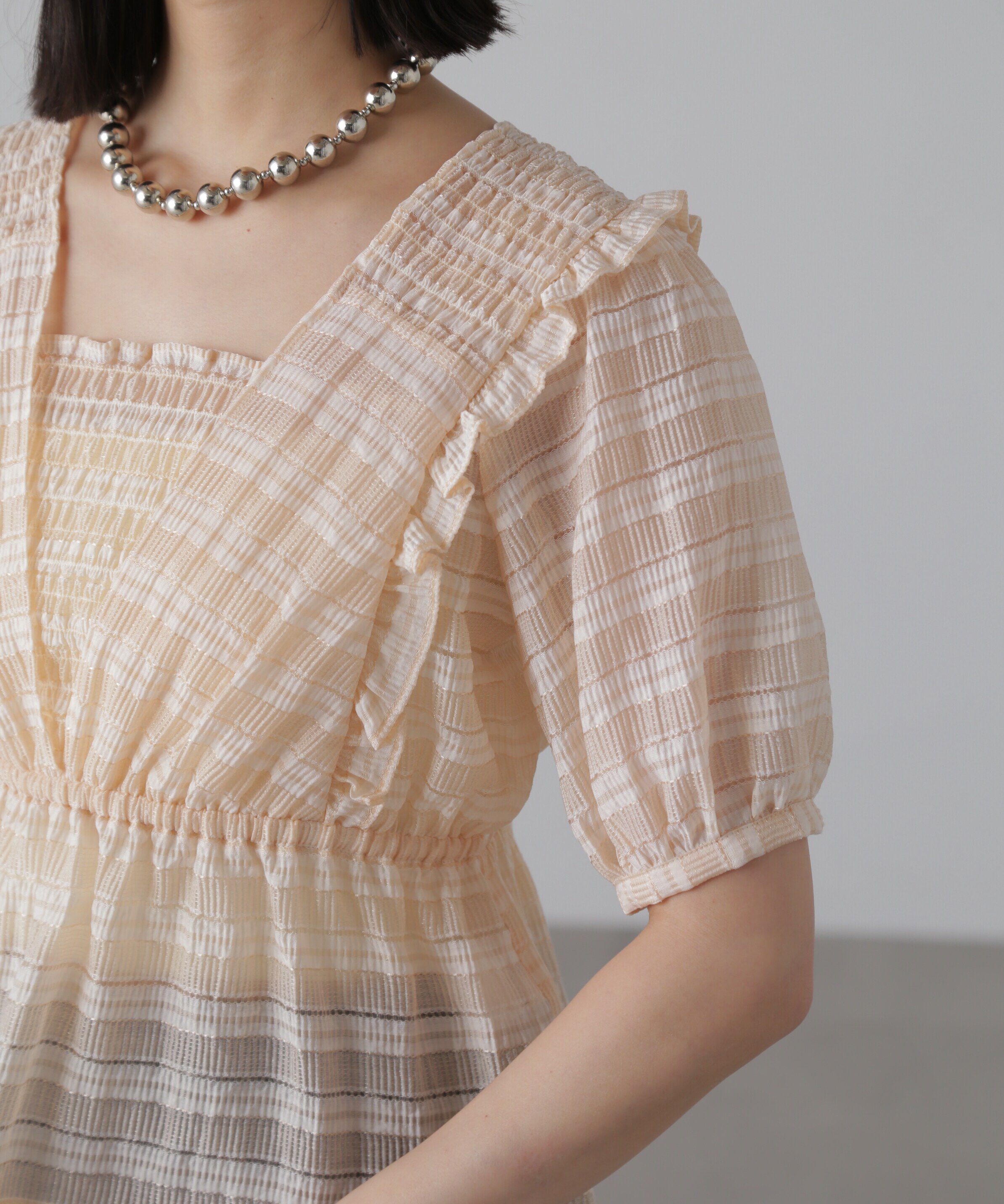  「肩フリルシャーリングペプラムブラウス」|シャツ・ブラウス|