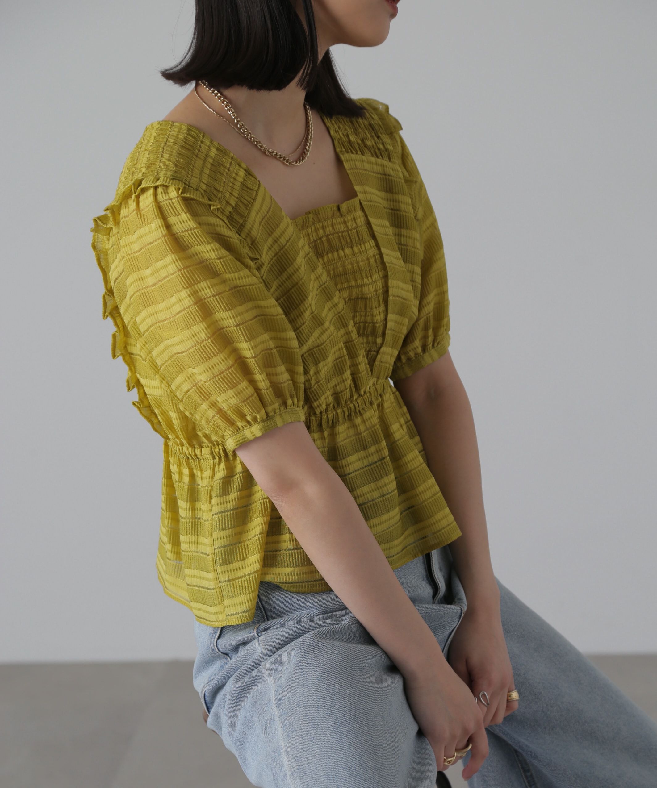  「肩フリルシャーリングペプラムブラウス」|シャツ・ブラウス|