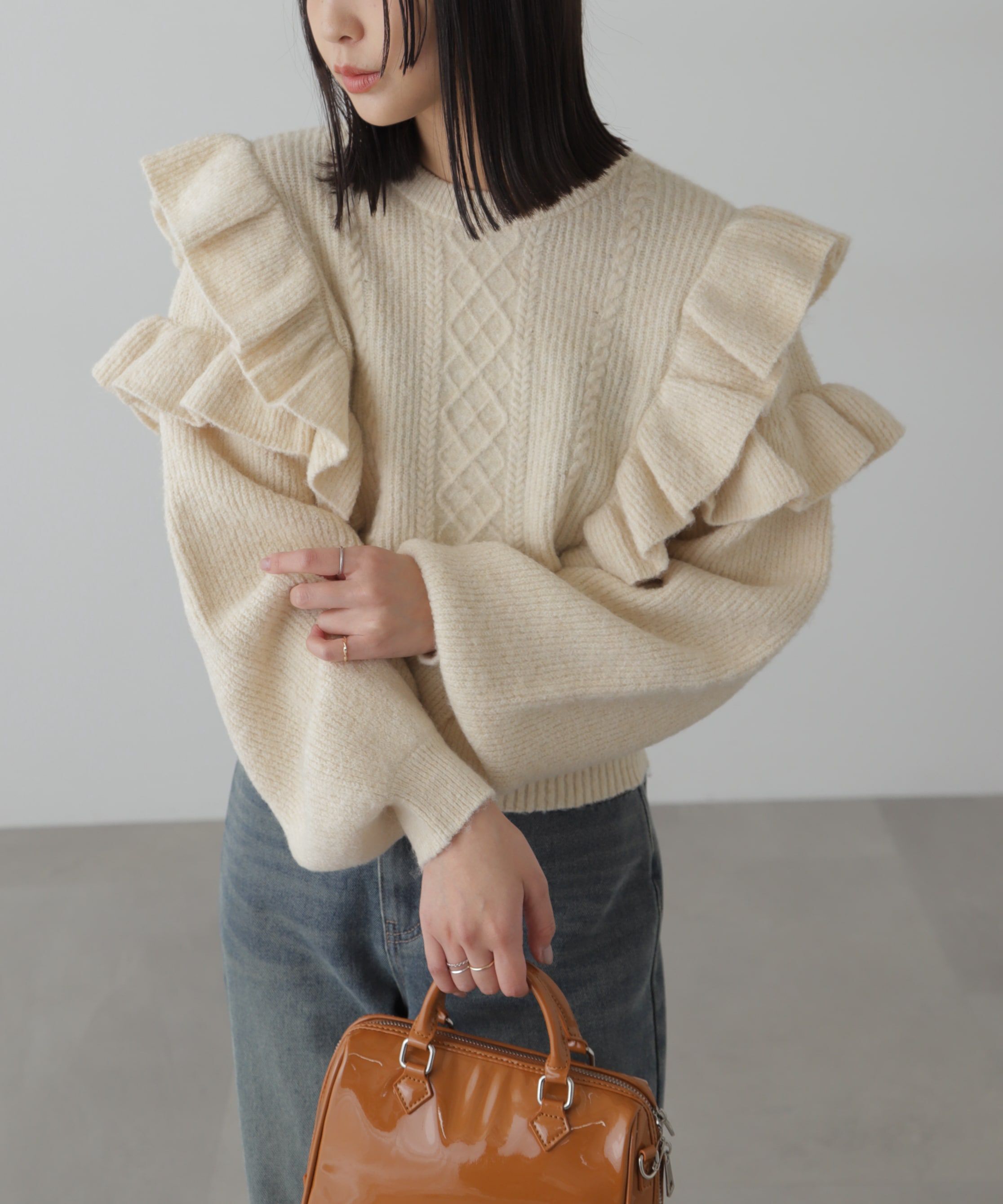  「肩フリルケーブルニット」|ニット・セーター|