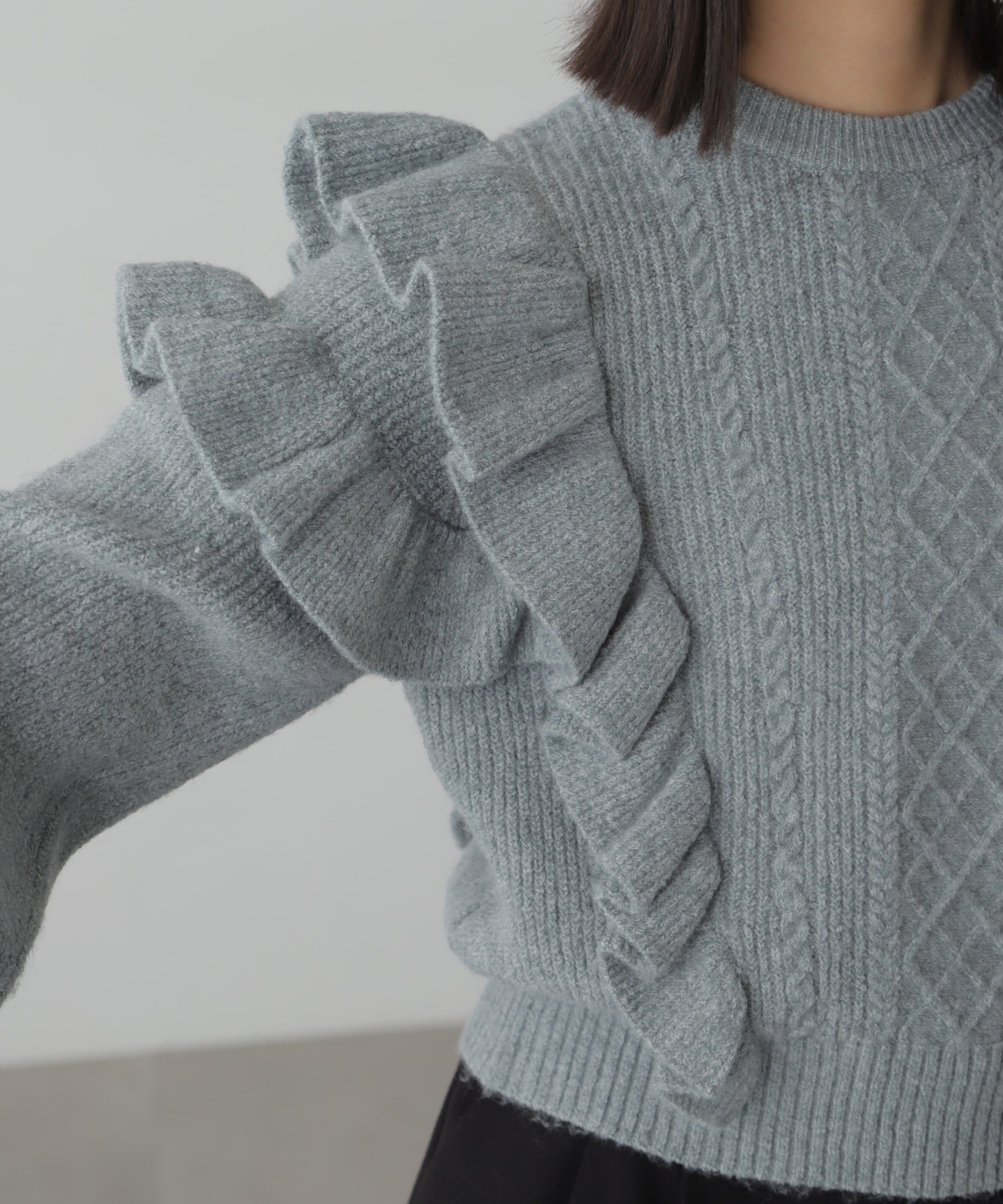  「肩フリルケーブルニット」|ニット・セーター|