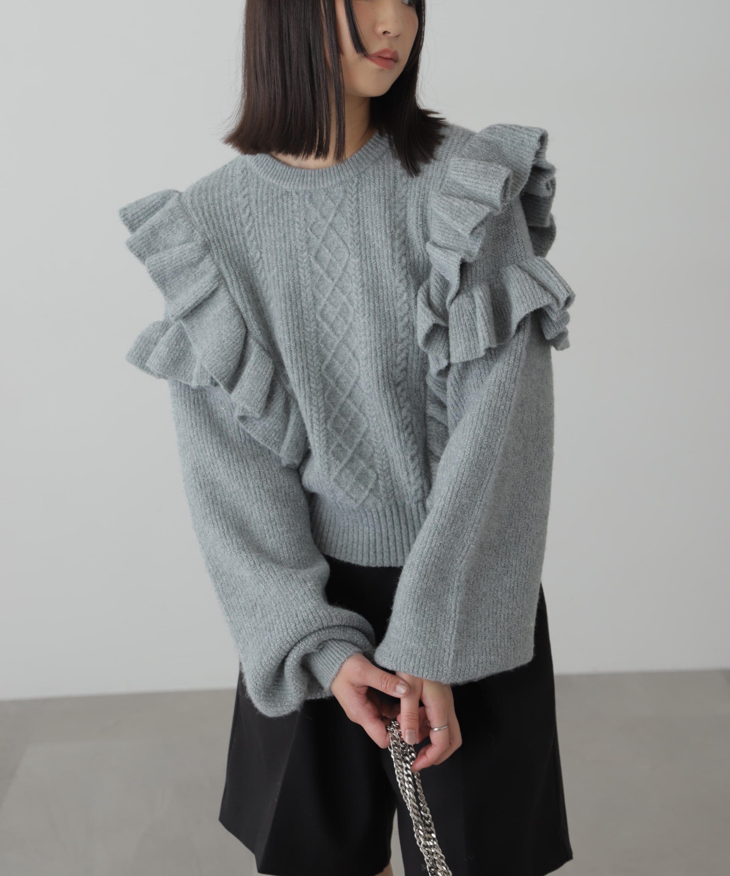  「肩フリルケーブルニット」|ニット・セーター|