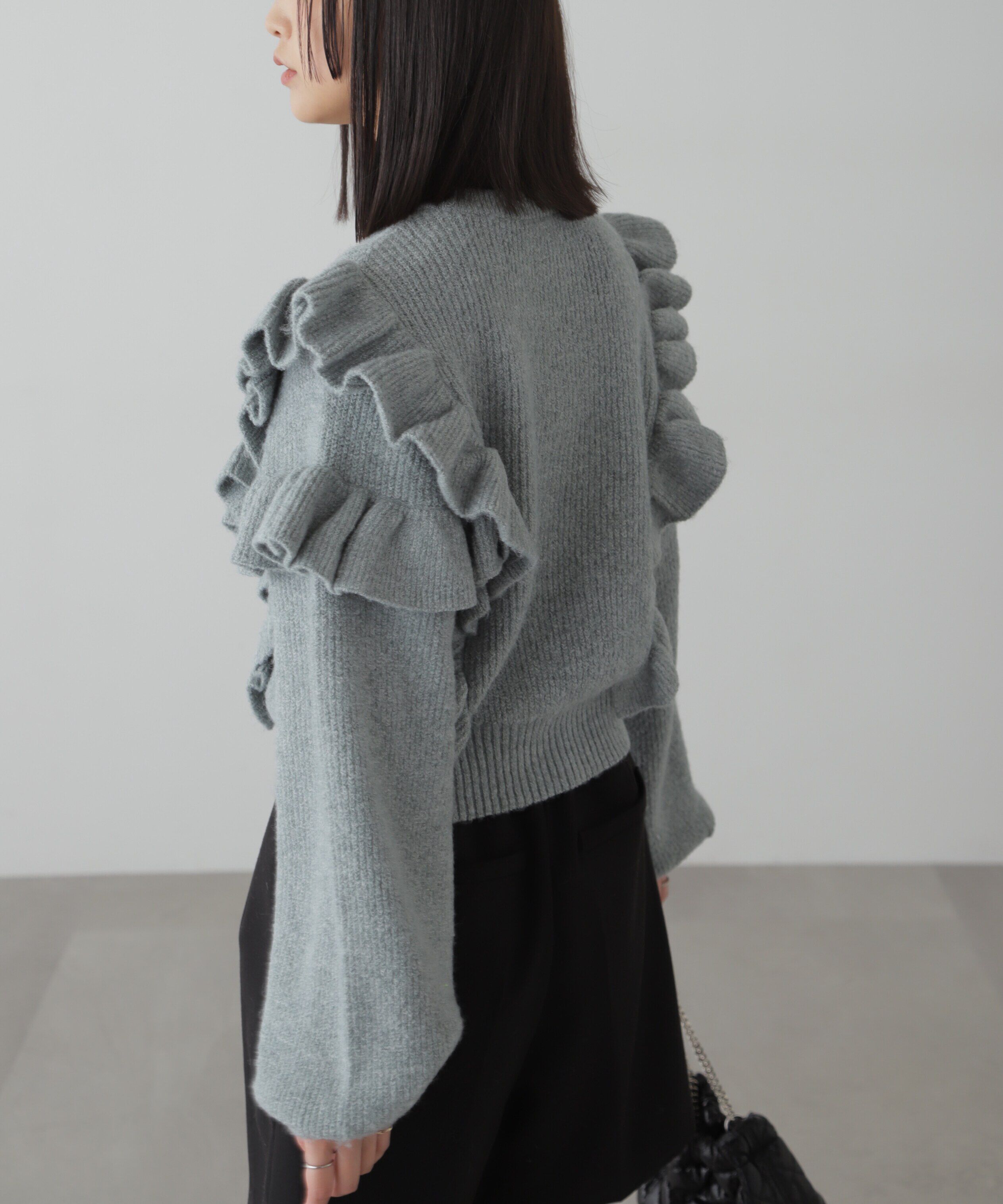  「肩フリルケーブルニット」|ニット・セーター|