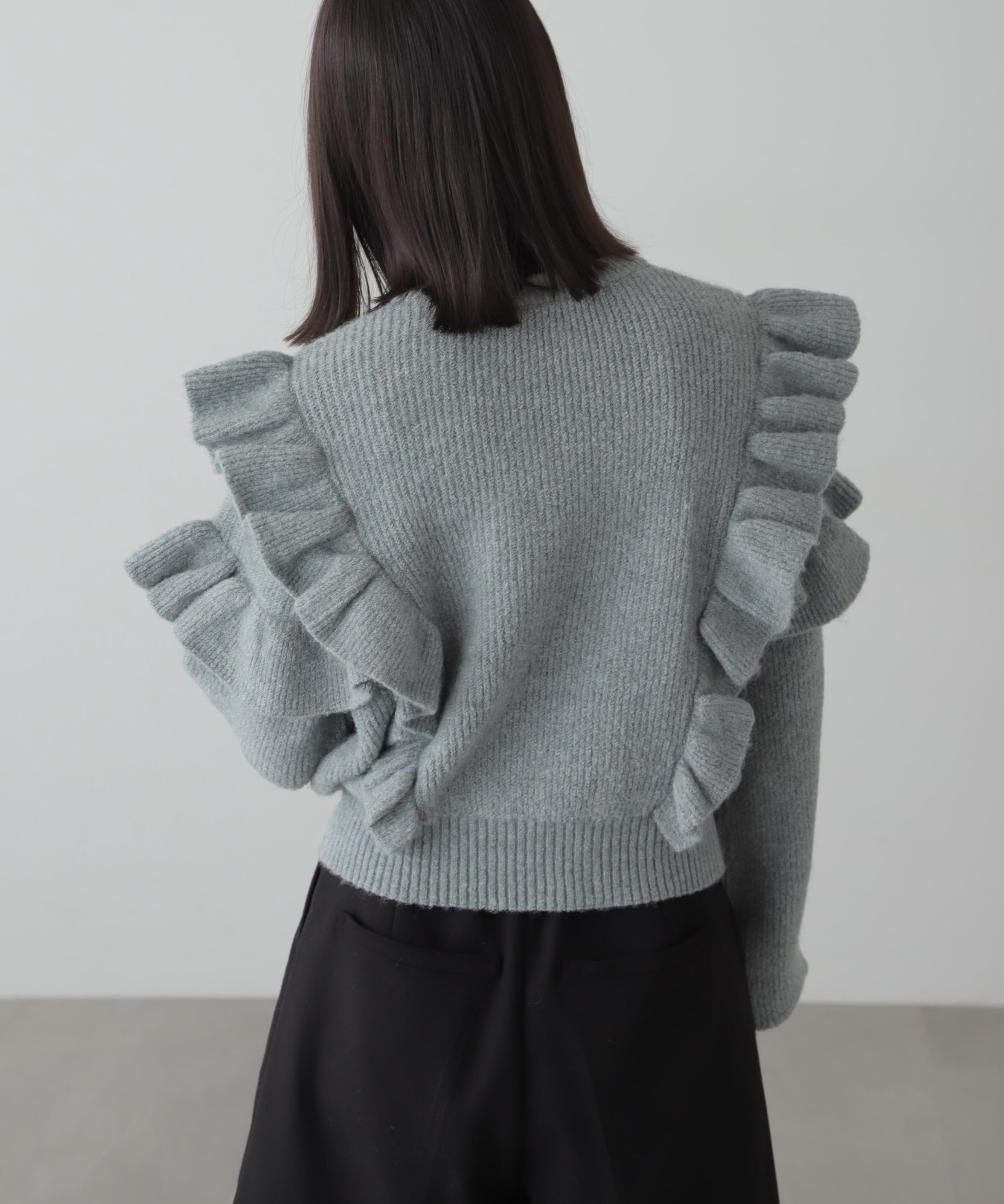  「肩フリルケーブルニット」|ニット・セーター|