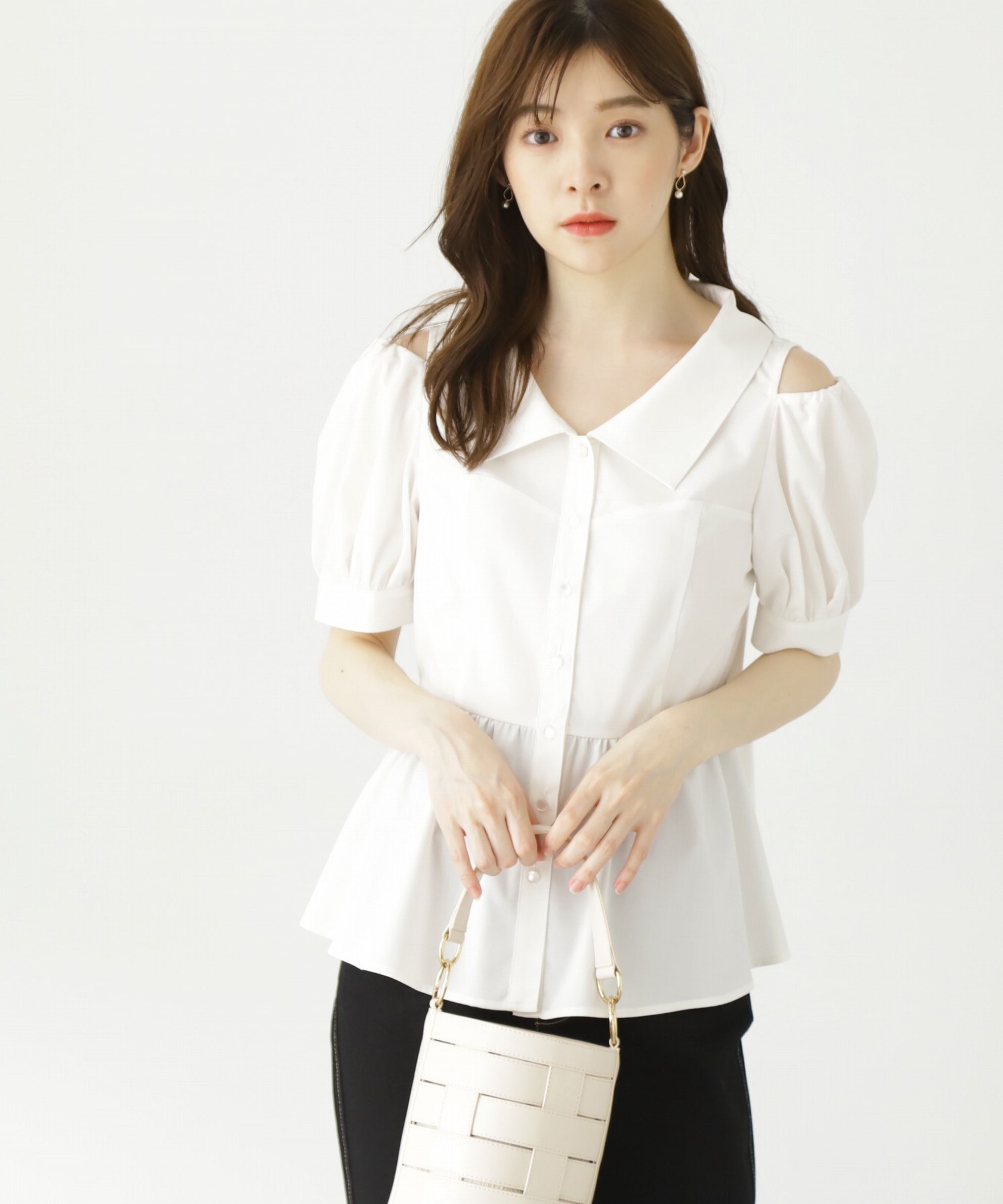 PROPORTION BODY DRESSING「ペプラムシャツブラウス」|シャツ・ブラウス|エクリュ1