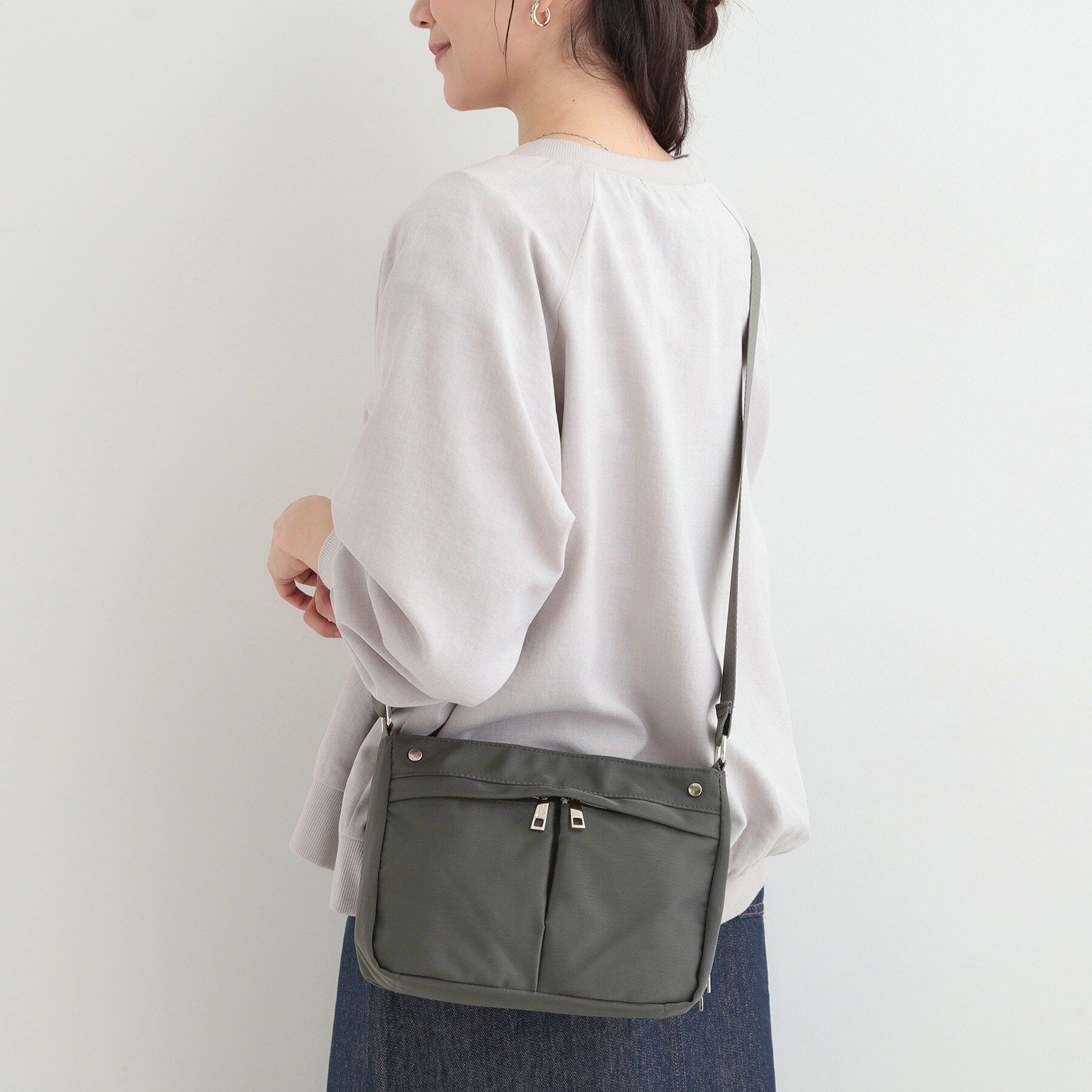 SHOO･LA･RUE「【撥水】8ポケットショルダー」|ショルダー・メッセンジャー|