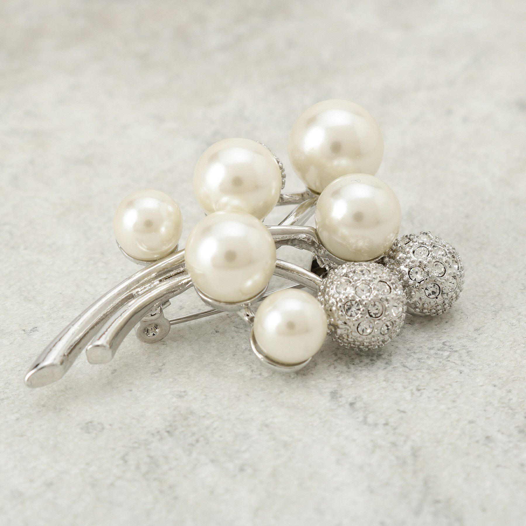 Dessin「【入卒/セレモニー】パール調ブーケブローチ」|ブローチ・コサージュ|