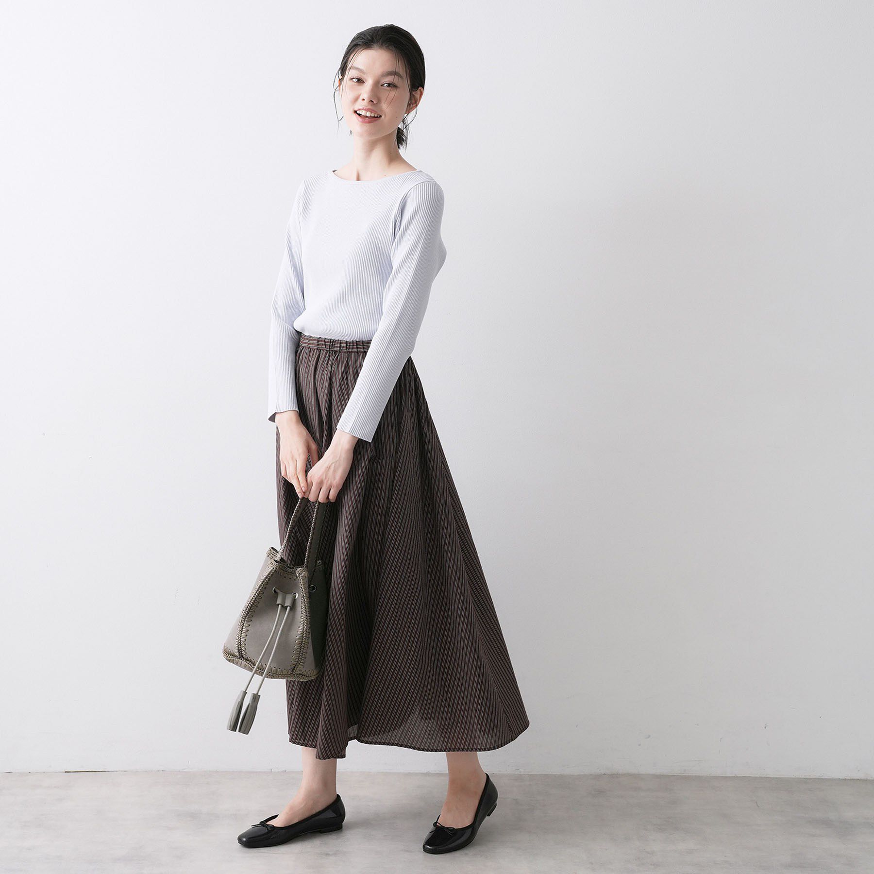 Dessin「【軽量】スエードライク巾着バケツバッグ」|ハンドバッグ|