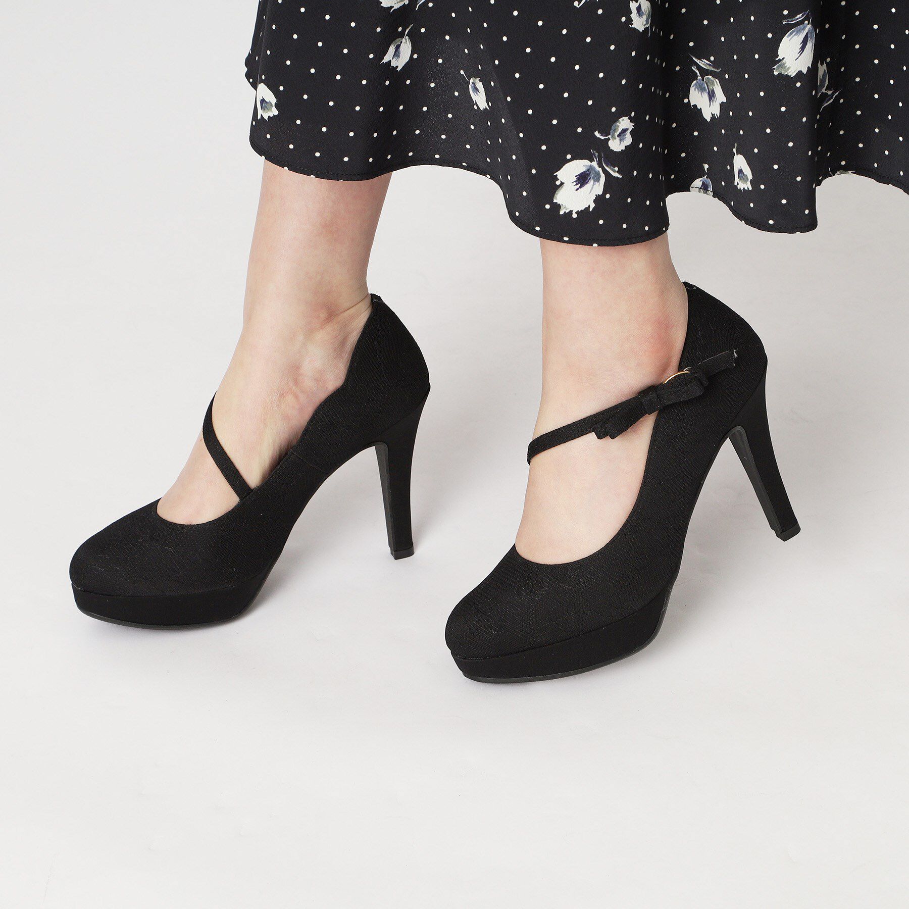 ESPERANZA「斜めストラップ厚底リボンパンプス 結婚式二次会 パーティー 24SS」|パンプス|