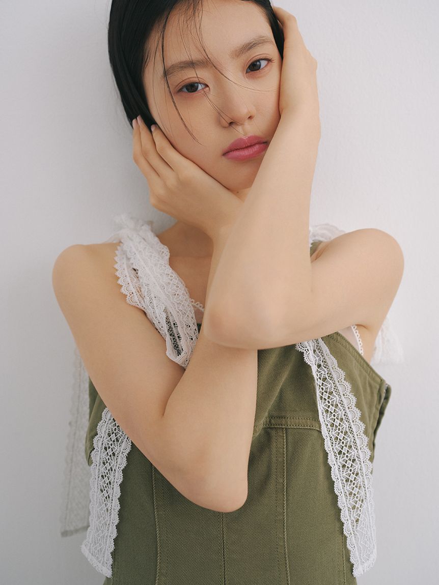 LILY BROWN「[L.B CANDY STOCK]ビジューエプロン」|ベスト・ジレ|