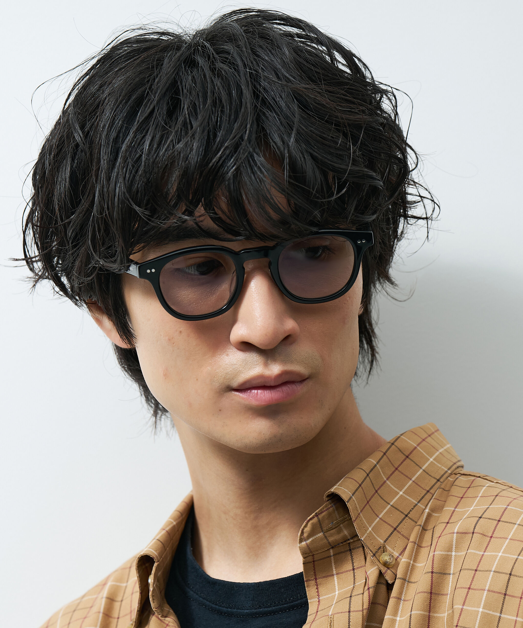  「【WEB限定】ウェリントン型 サングラス  ※一部レンズの色が変わる調光サングラス 紫外線対策」|サングラス|