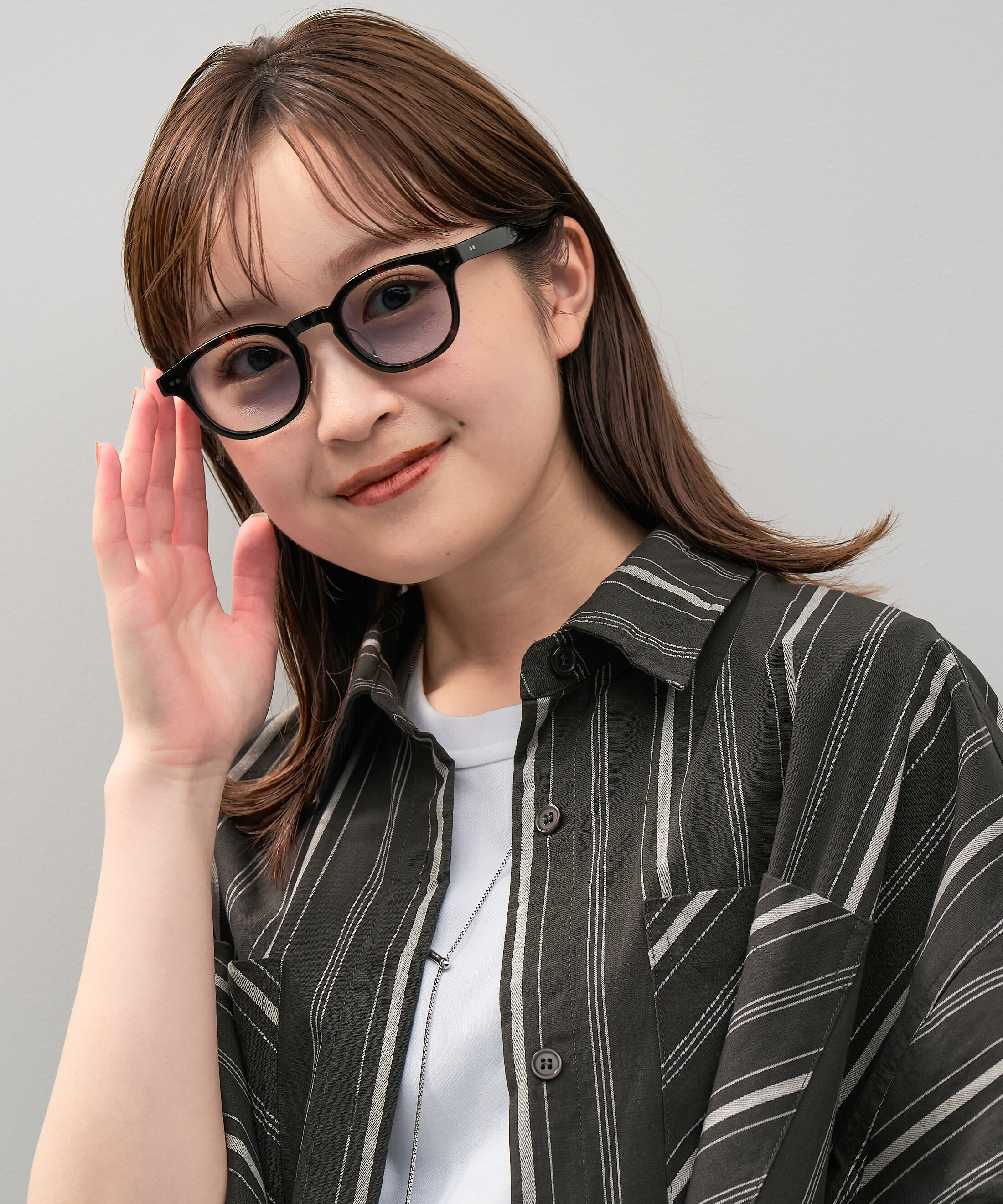  「【WEB限定】ウェリントン型 サングラス  ※一部レンズの色が変わる調光サングラス 紫外線対策」|サングラス|