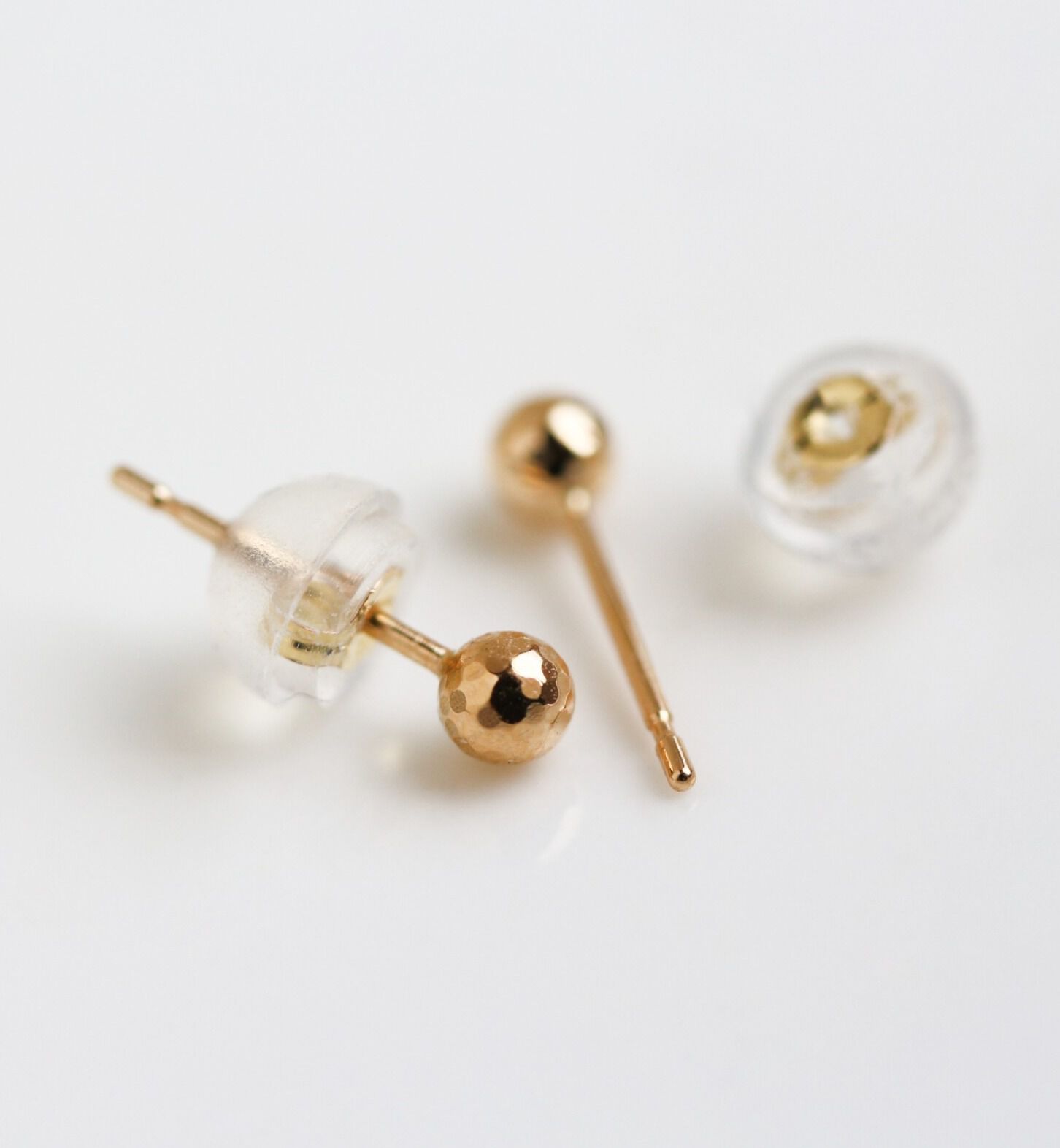  「ゴールド ミラーボール  3mm ピアス | K18」|ピアス|