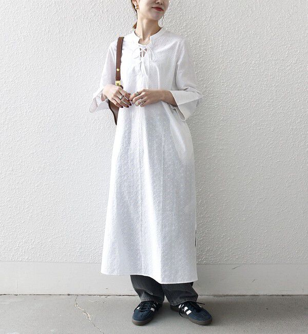 SHIPS any「SHIPS any:〈洗濯機可能〉エンブロイダリー シャンブレー レースアップ ワンピース」|ワンピース|