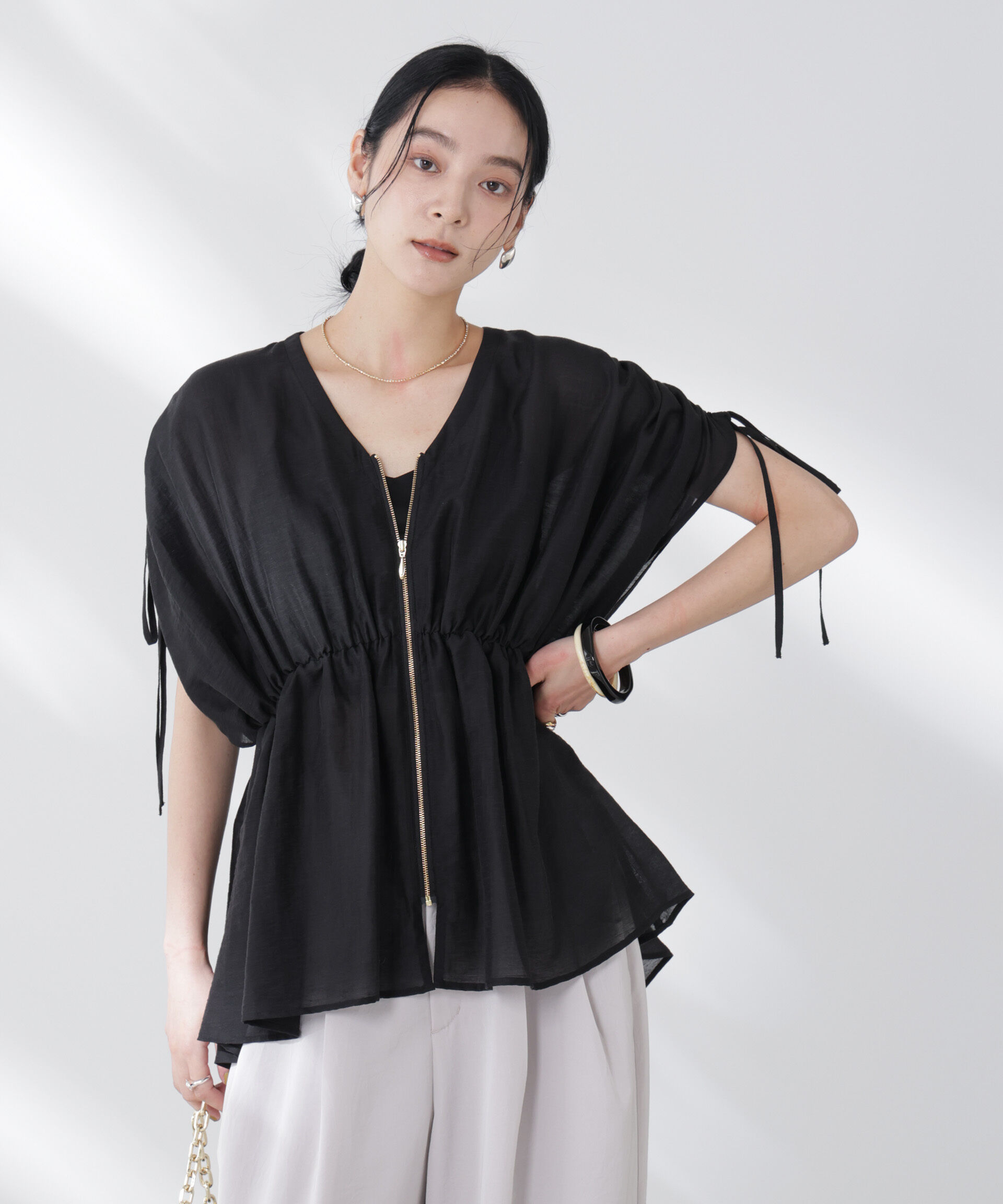 nano･universe「リネン混シアーギャザージップブラウス」|シャツ・ブラウス|