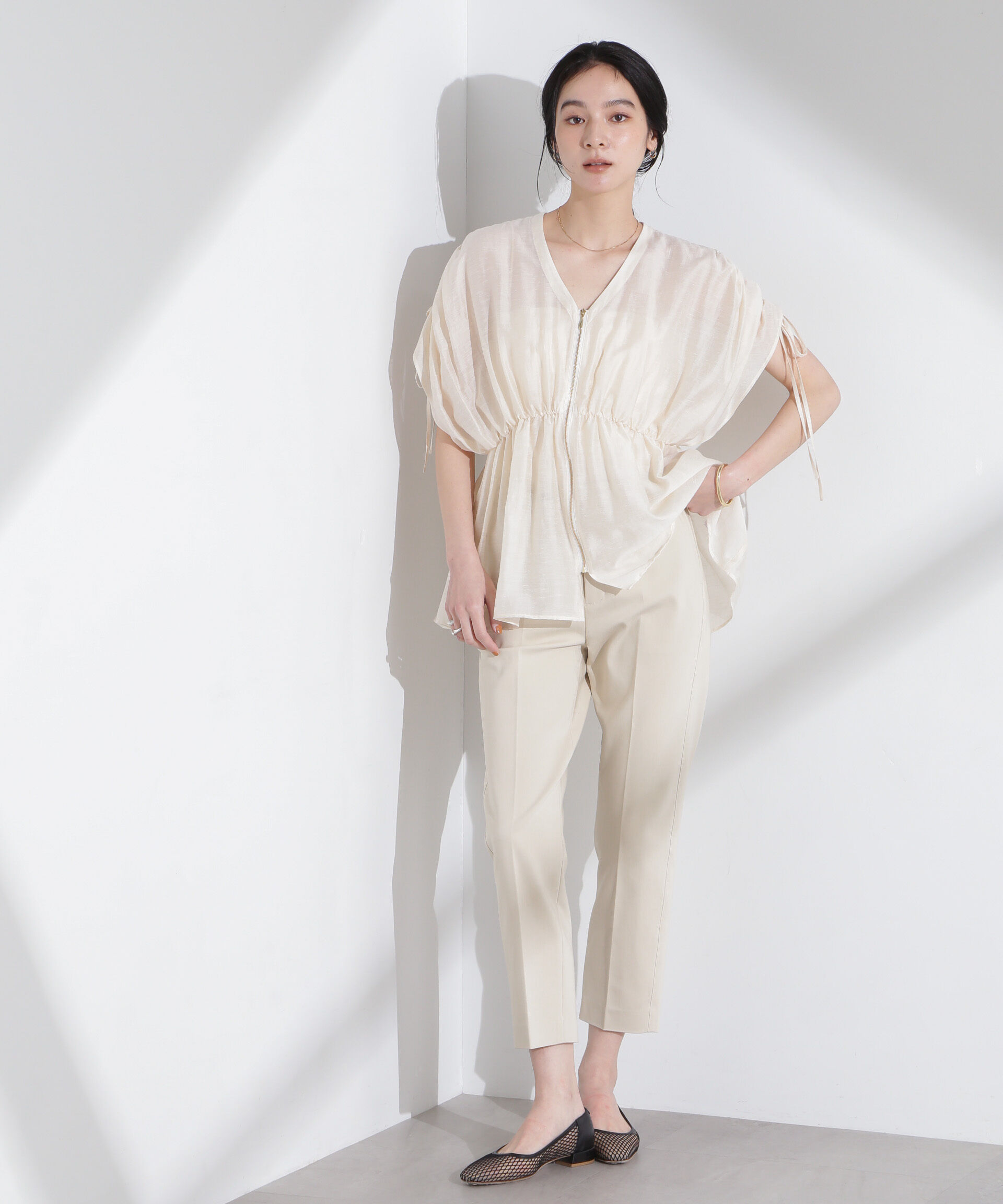 nano･universe「リネン混シアーギャザージップブラウス」|シャツ・ブラウス|