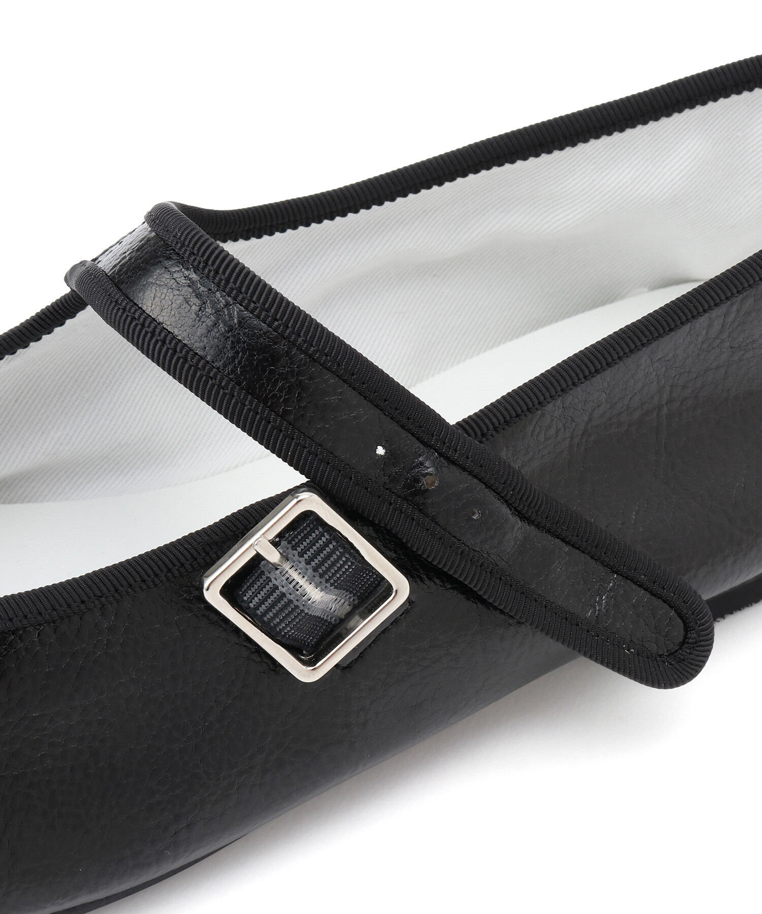 ADAM ET ROPE'「【逸品・サステナブル】メタリックメリージェーン」|バレエシューズ|