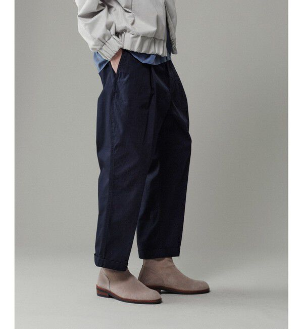 ADAM ET ROPE'「【撥水】ワンプリーツ クロップドシルエット チノパンツ」|チノ|