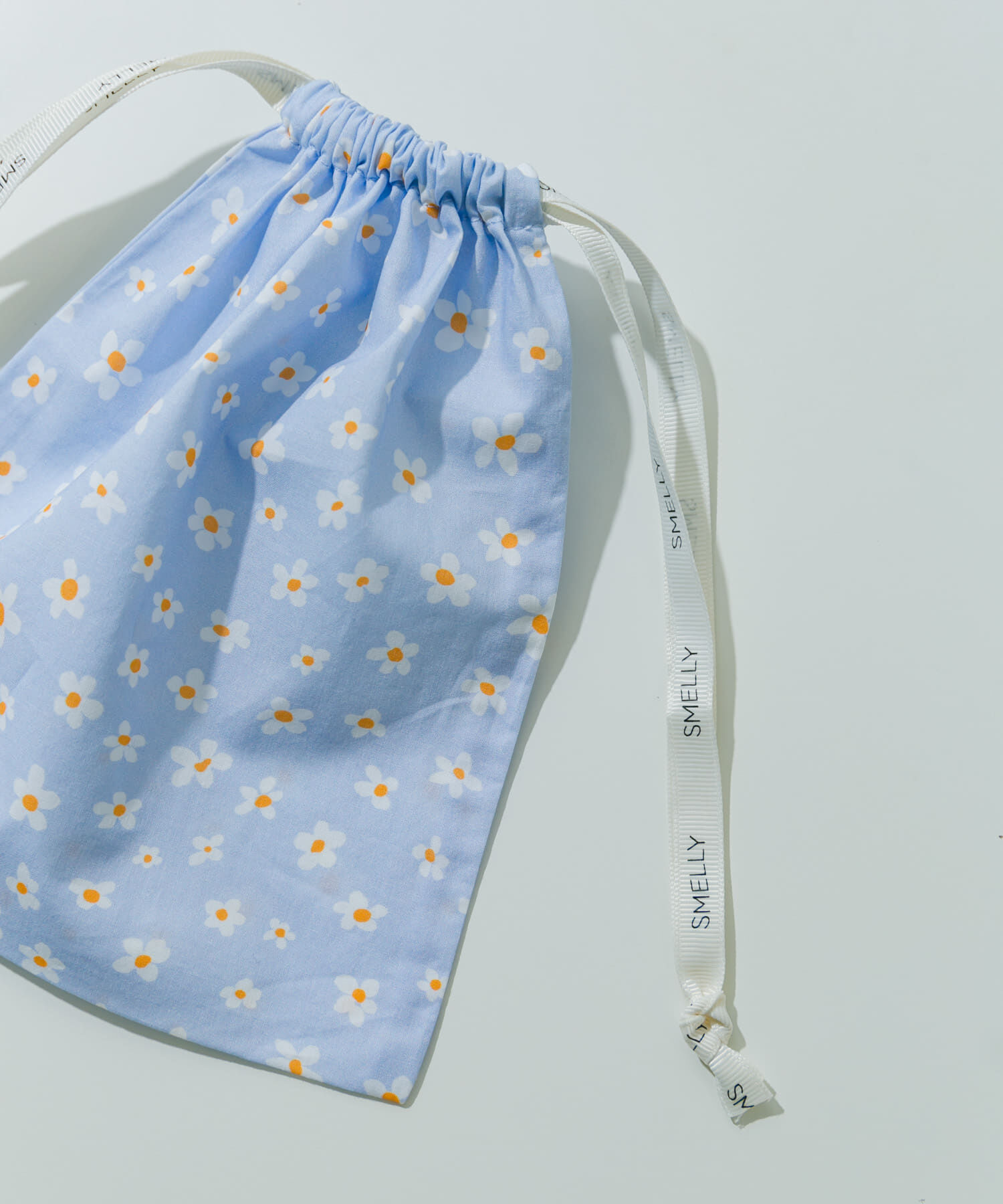 SMELLY「『WEB/一部店舗限定』プリントキンチャクポーチ」|ポーチ|