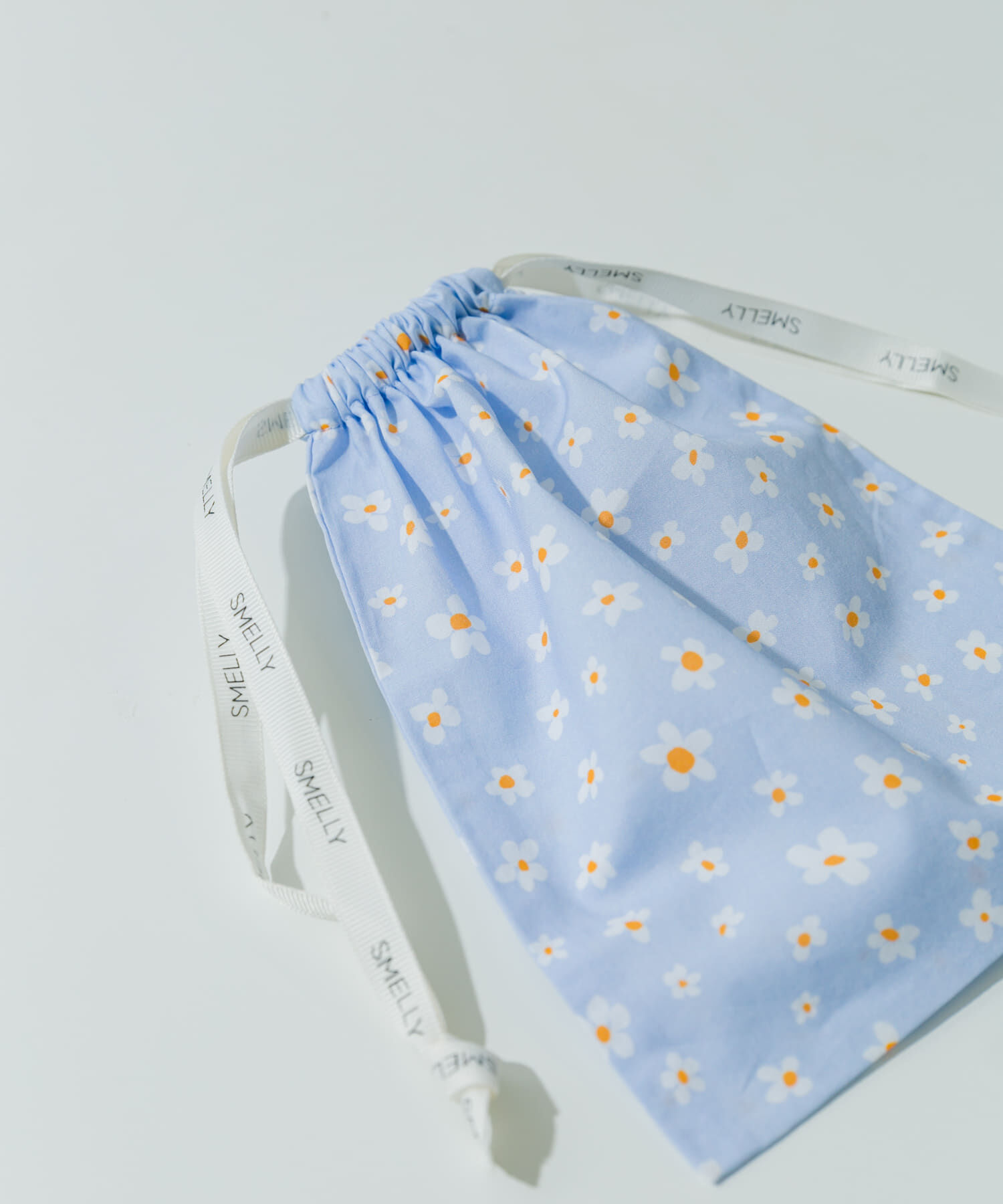 SMELLY「『WEB/一部店舗限定』プリントキンチャクポーチ」|ポーチ|