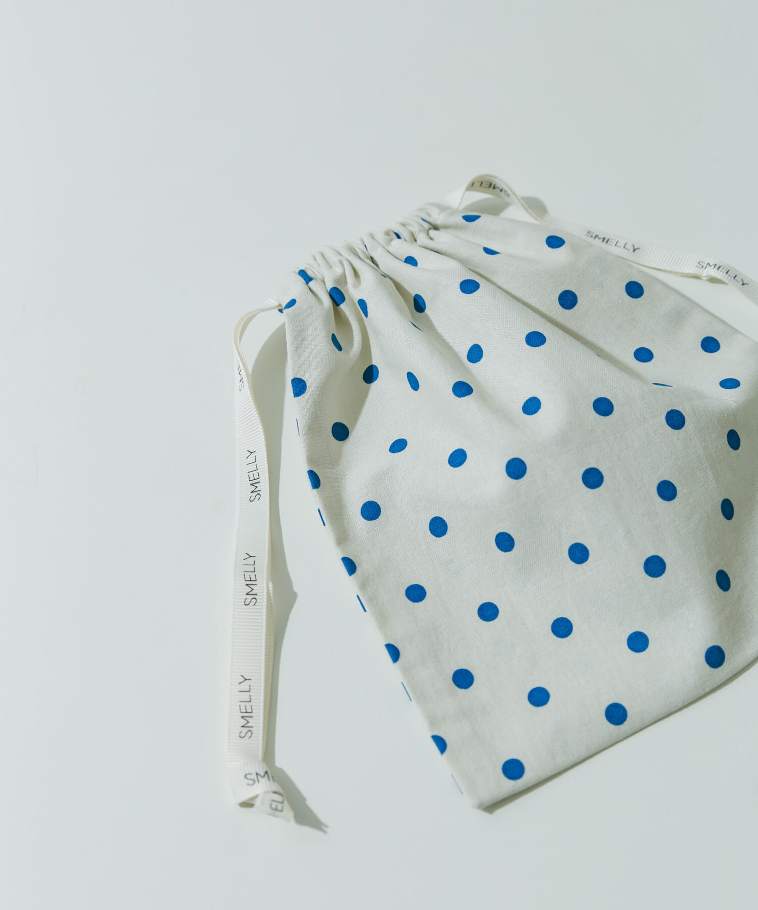 SMELLY「『WEB/一部店舗限定』プリントキンチャクポーチ」|ポーチ|