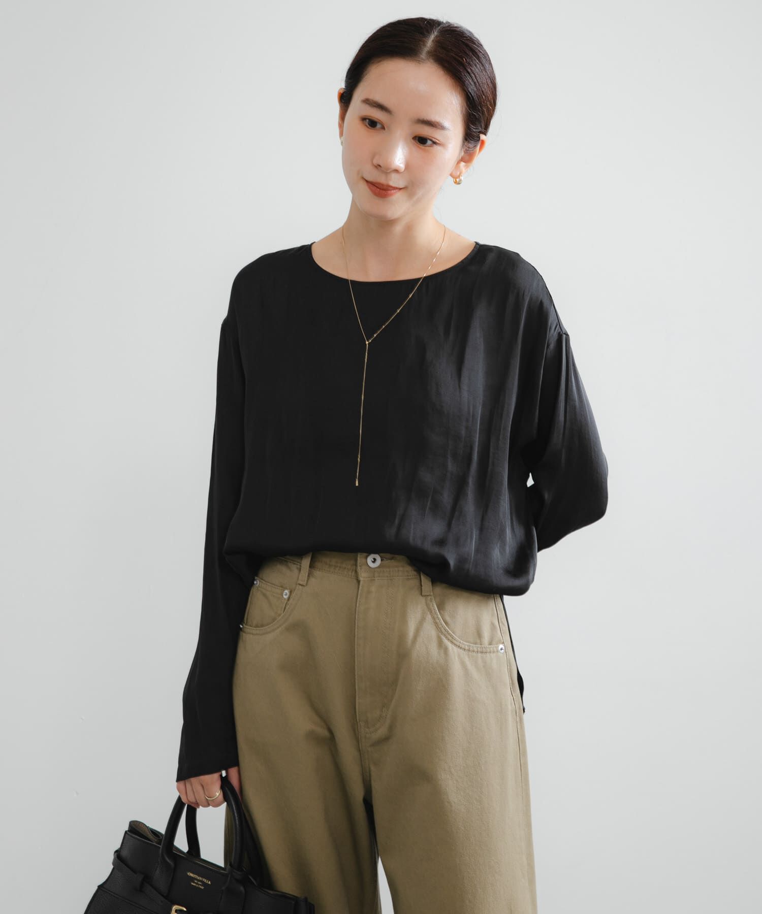 URBAN RESEARCH「ヴィンテージサテンTシャツブラウス」|シャツ・ブラウス|