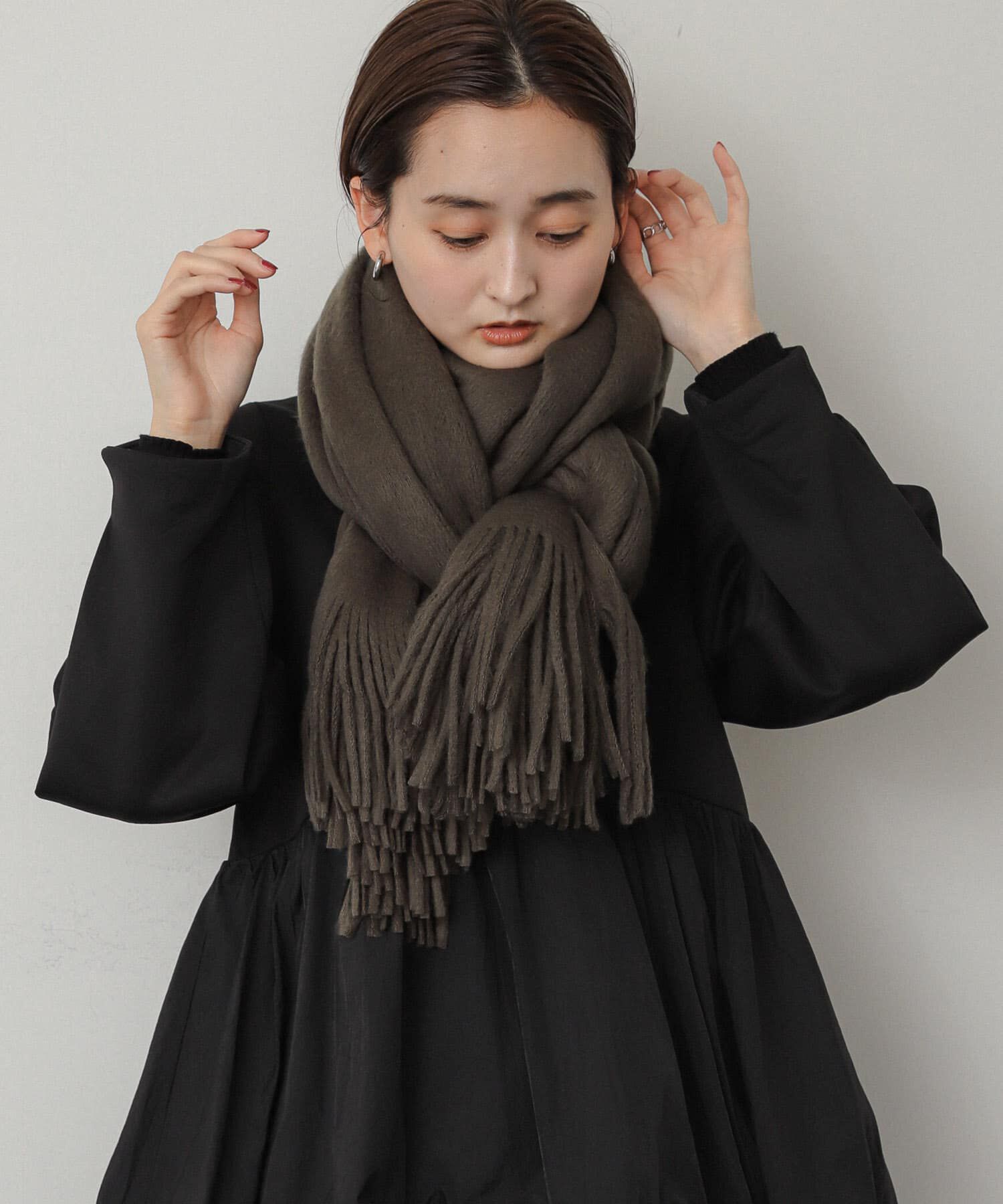 SENSE OF PLACE by URBAN RESEARCH「ニットフリンジストール」|ストール|