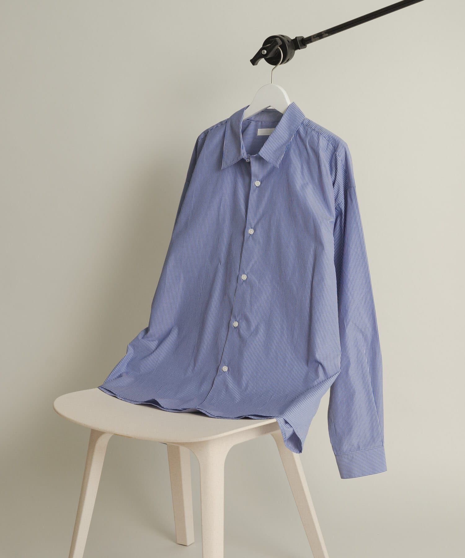 SENSE OF PLACE by URBAN RESEARCH「『WEB/一部店舗限定』コンフォートレギュラーカラーシャツ」|シャツ・ブラウス|