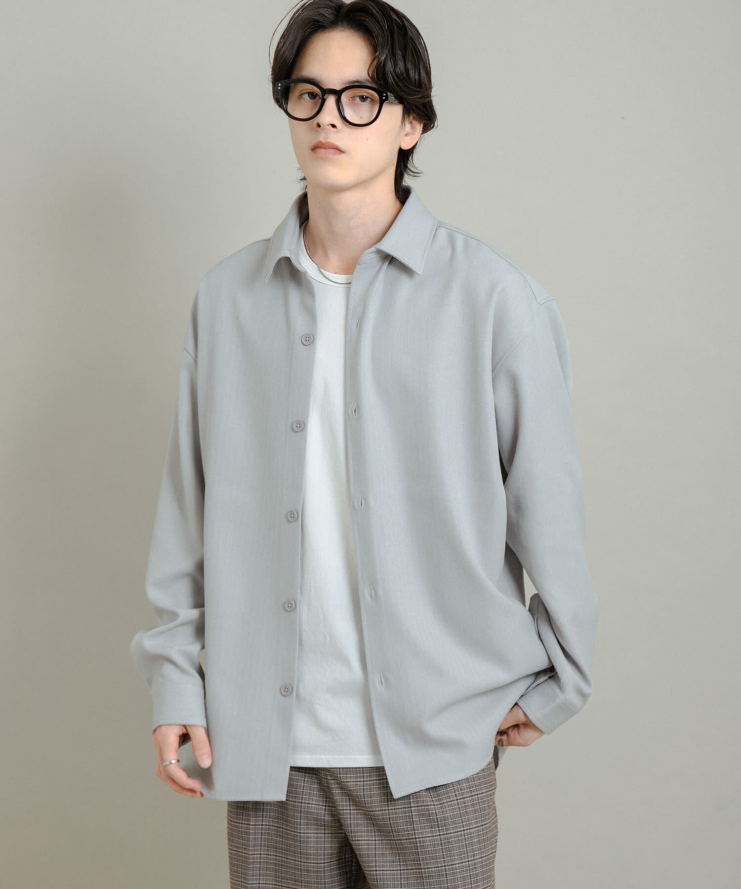 SENSE OF PLACE by URBAN RESEARCH「『UR TECH』ヘリンボーンレギュラーカラーシャツ」|シャツ・ブラウス|ライトベージュ