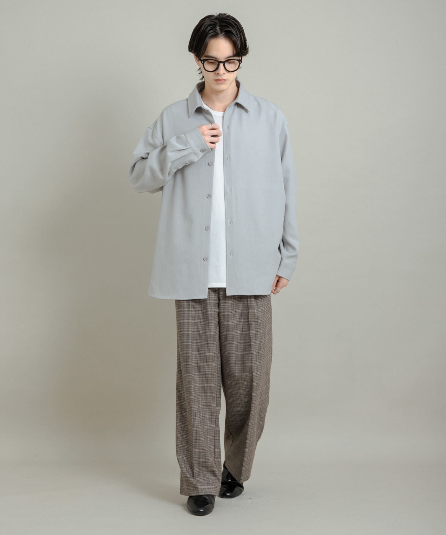 SENSE OF PLACE by URBAN RESEARCH「『UR TECH』ヘリンボーンレギュラーカラーシャツ」|シャツ・ブラウス|