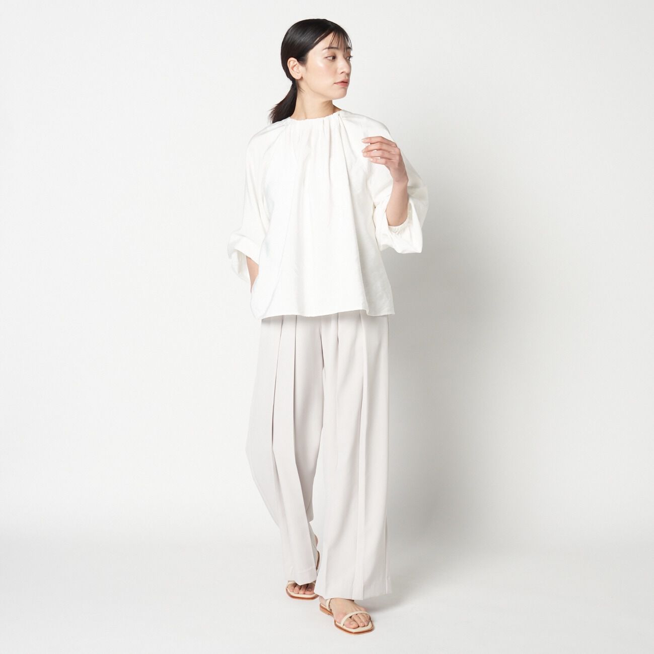 HELIOPOLE「HELIOPOLE RAYON POPLIN BACK GATHER BL」|シャツ・ブラウス|