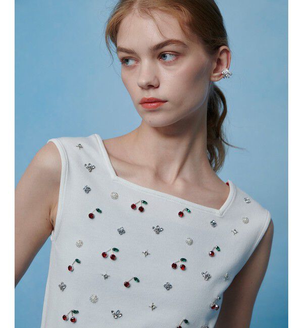 LOULOU WILLOUGHBY「【LOULOU WILLOUGHBY】CHERRYビジュータンク」|ニット・セーター|オフホワイト